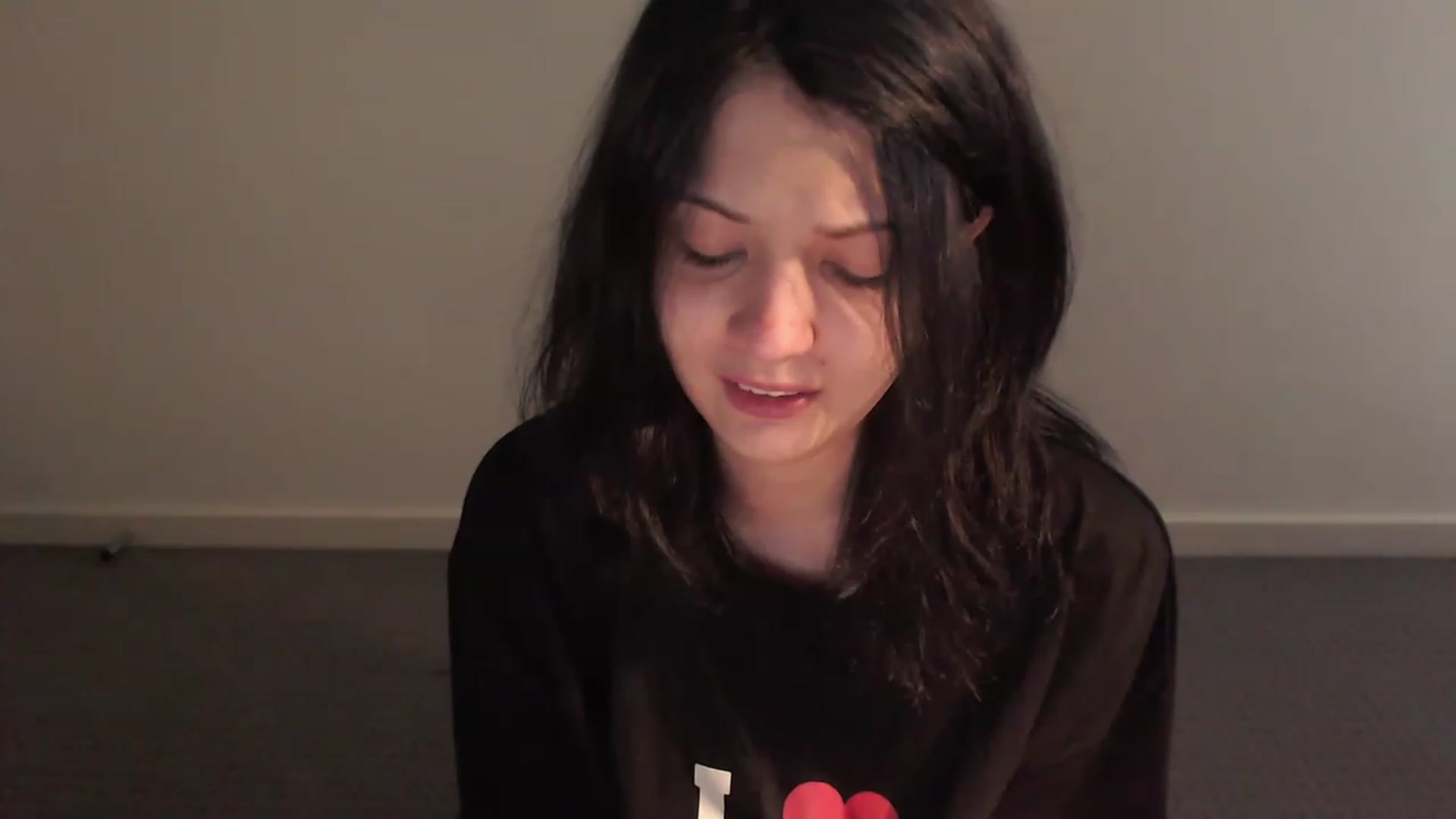 Gallery image thumbnail from RoomToAvoid's myfreecams stream on, 02/03/2023, 24:14 image 7 of 20