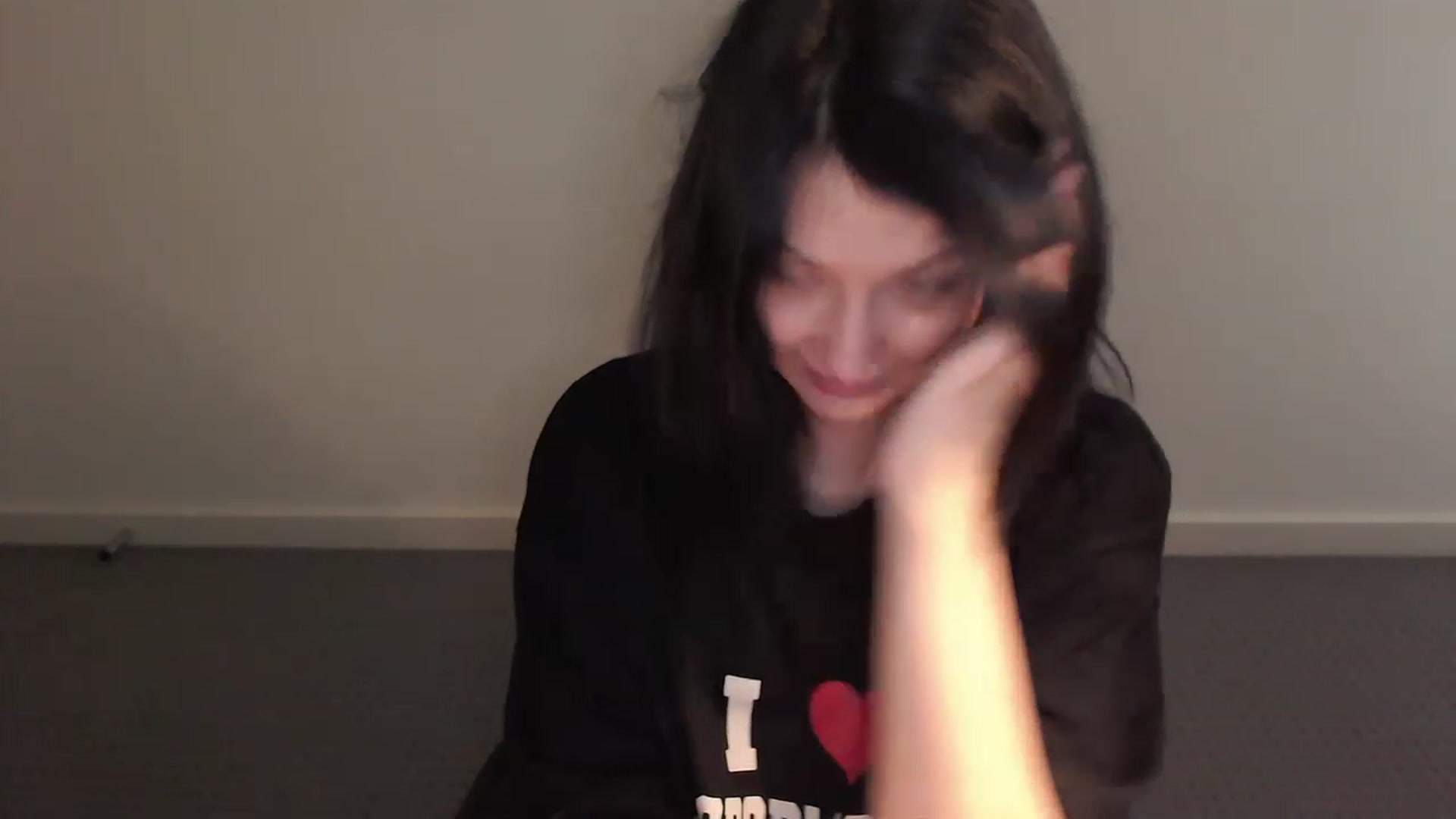 Gallery image thumbnail from RoomToAvoid's myfreecams stream on, 02/03/2023, 24:14 image 14 of 20
