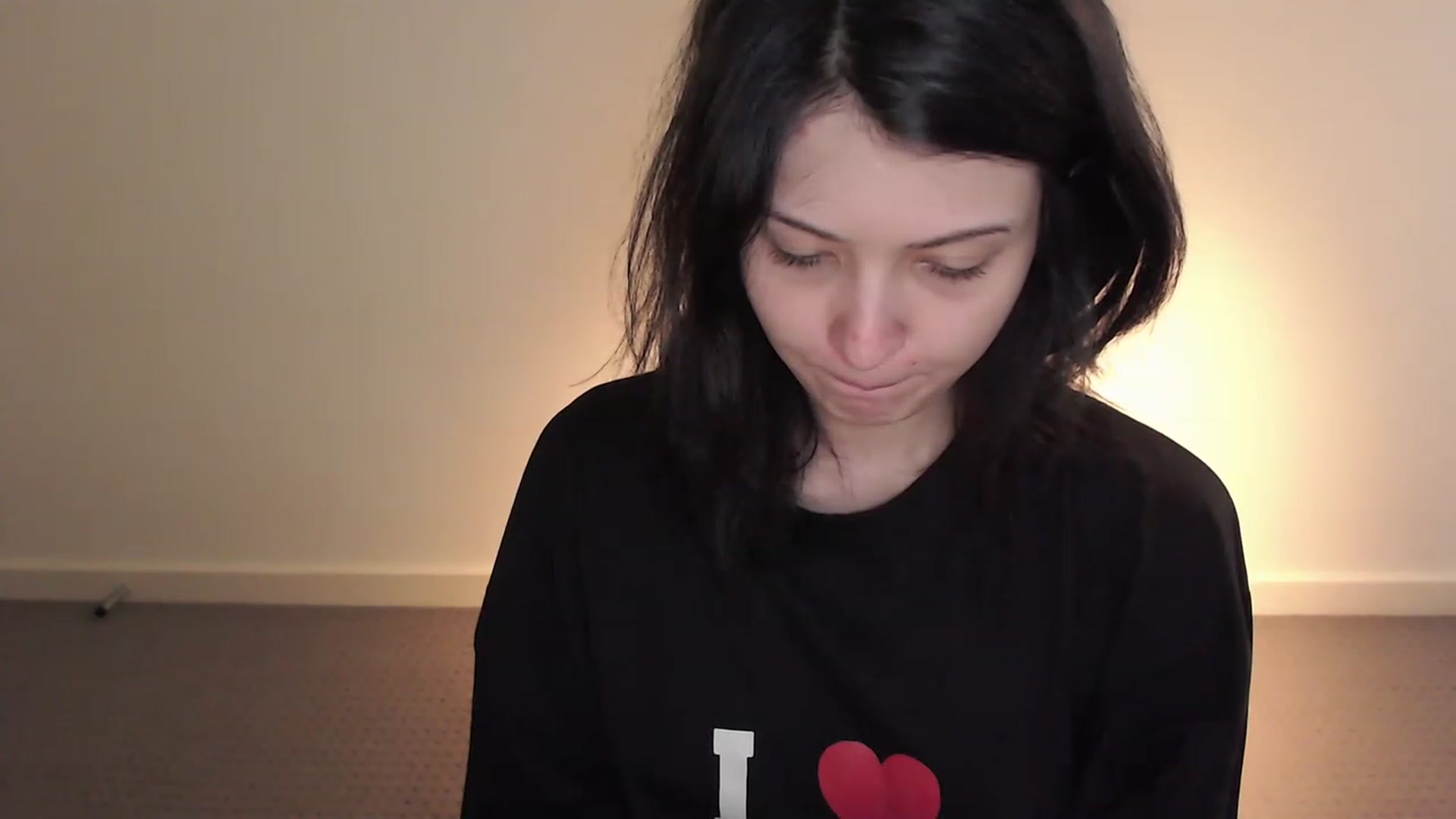 Gallery image thumbnail from RoomToAvoid's myfreecams stream on, 02/03/2023, 24:14 image 20 of 20