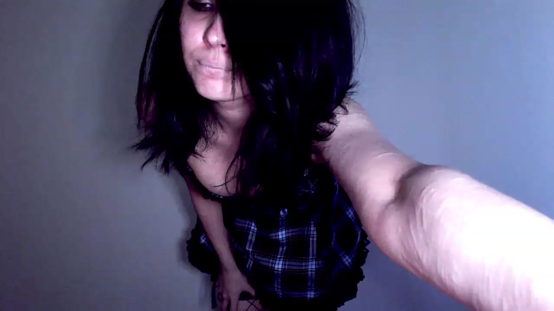 Gallery image thumbnail from RoomToAvoid's myfreecams stream on, 02/05/2023, 05:43 image 14 of 20