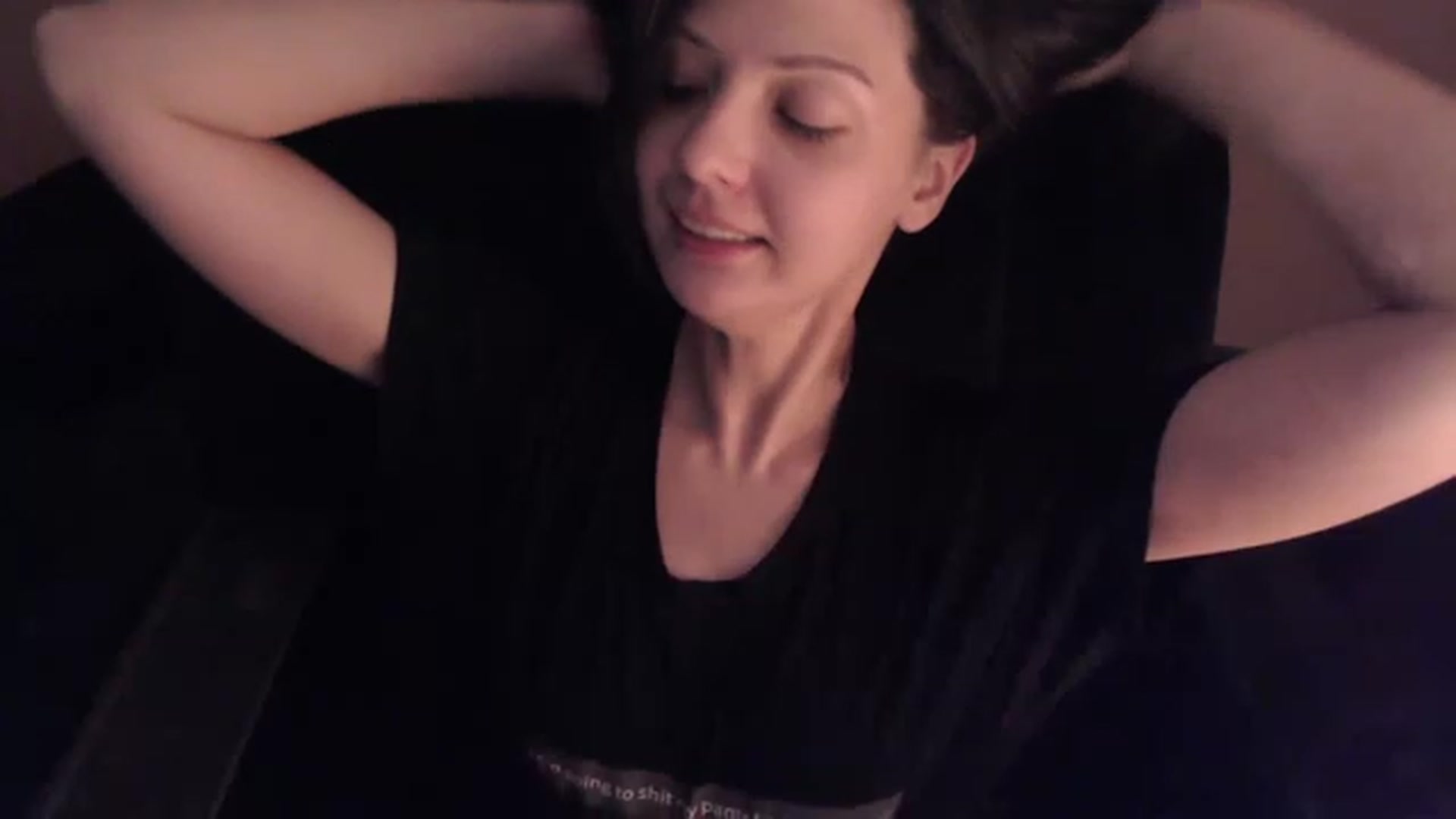 Gallery image thumbnail from RoomToAvoid's myfreecams stream on, 02/13/2023, 04:53 image 12 of 20