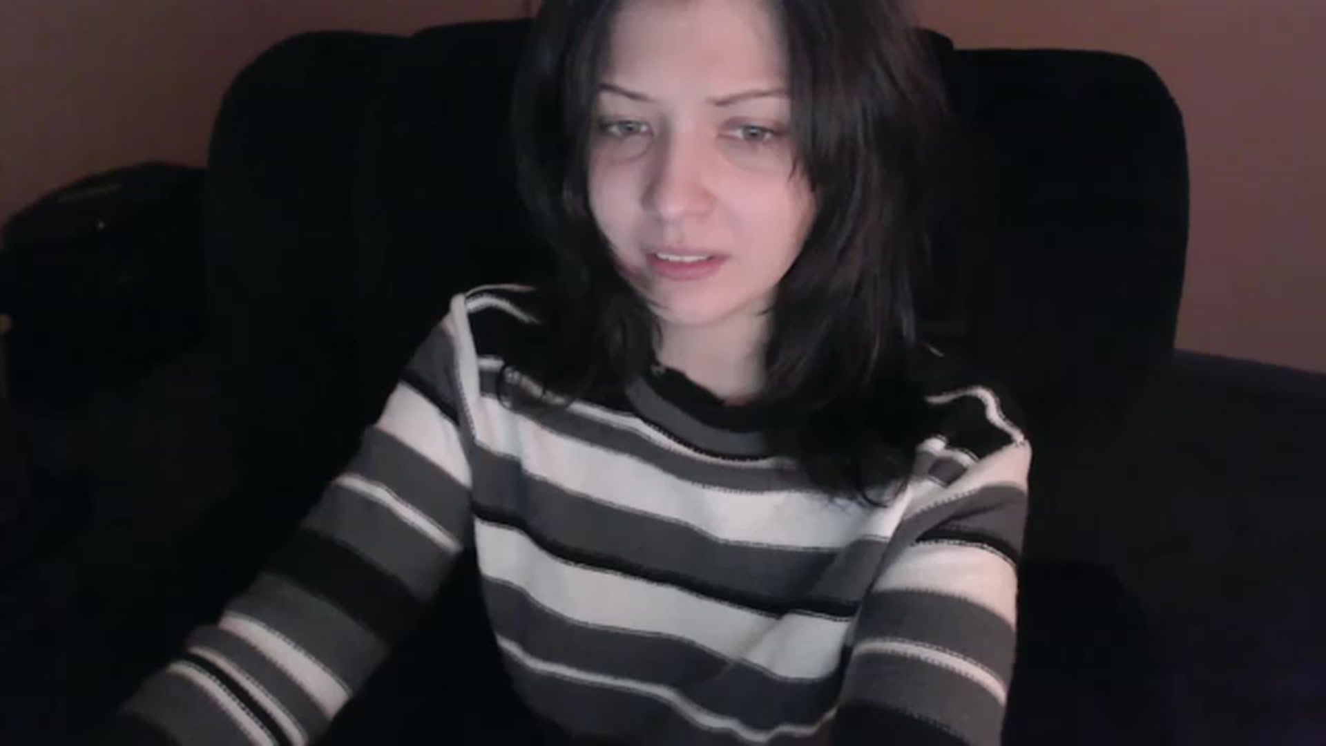 Gallery image thumbnail from RoomToAvoid's myfreecams stream on, 02/14/2023, 04:33 image 9 of 20