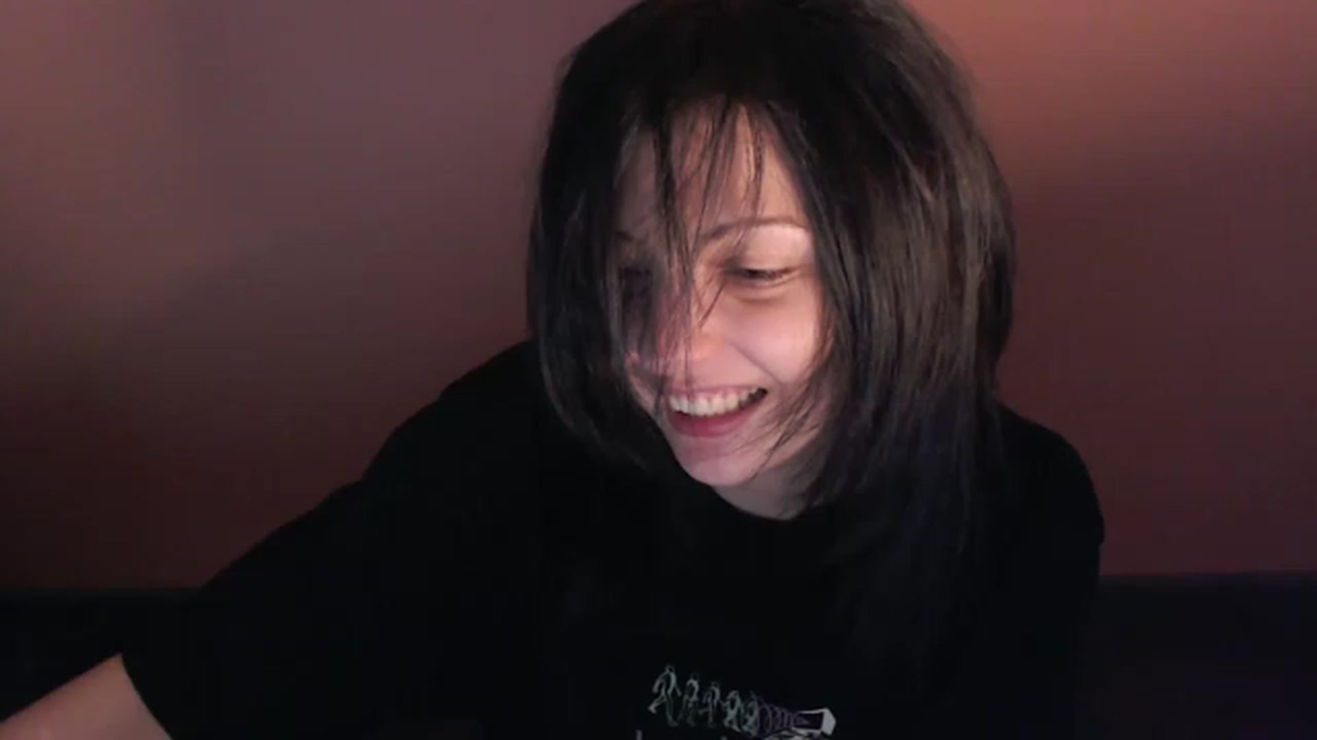Gallery image thumbnail from RoomToAvoid's myfreecams stream on, 02/15/2023, 02:01 image 8 of 20