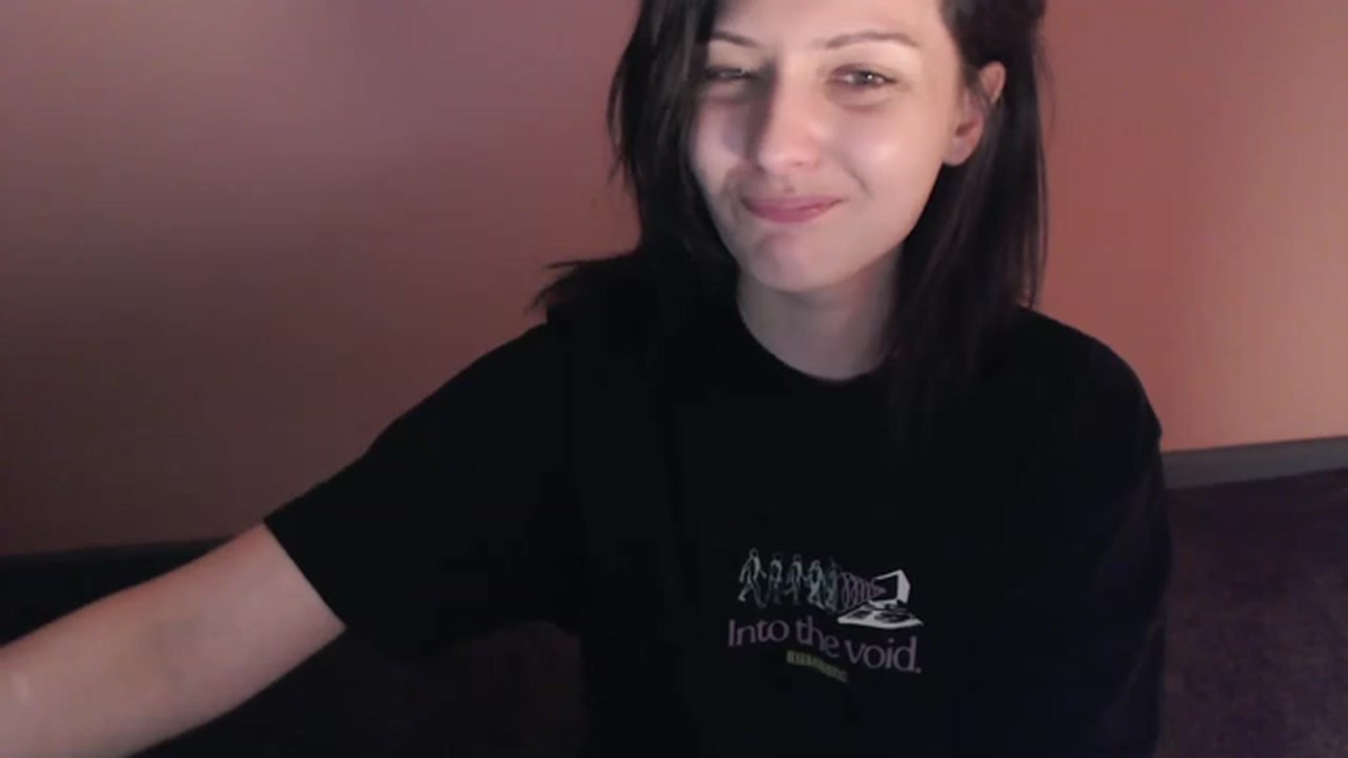 Gallery image thumbnail from RoomToAvoid's myfreecams stream on, 02/15/2023, 02:01 image 20 of 20