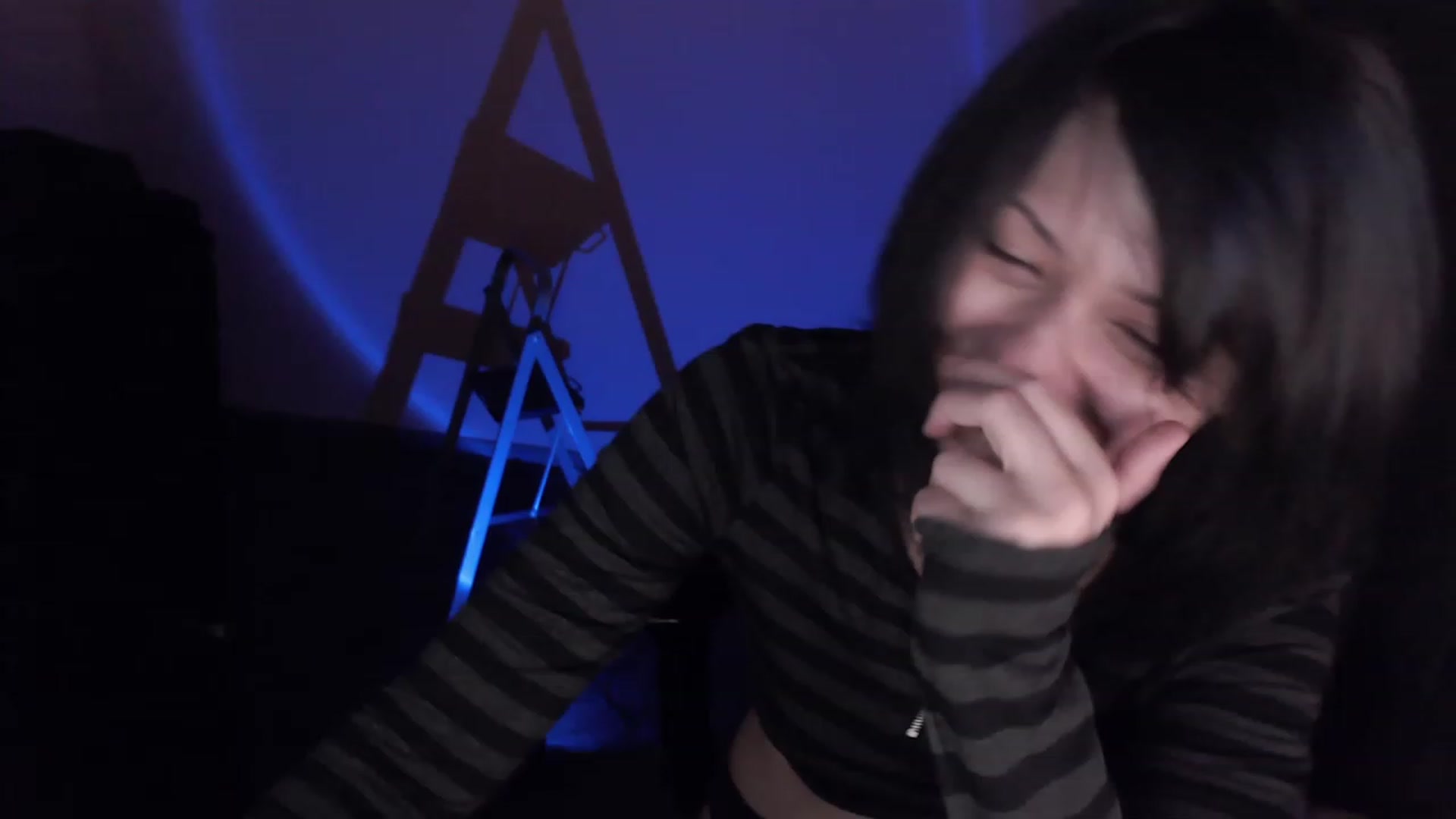 Gallery image thumbnail from RoomToAvoid's myfreecams stream on, 02/21/2023, 24:01 image 12 of 20