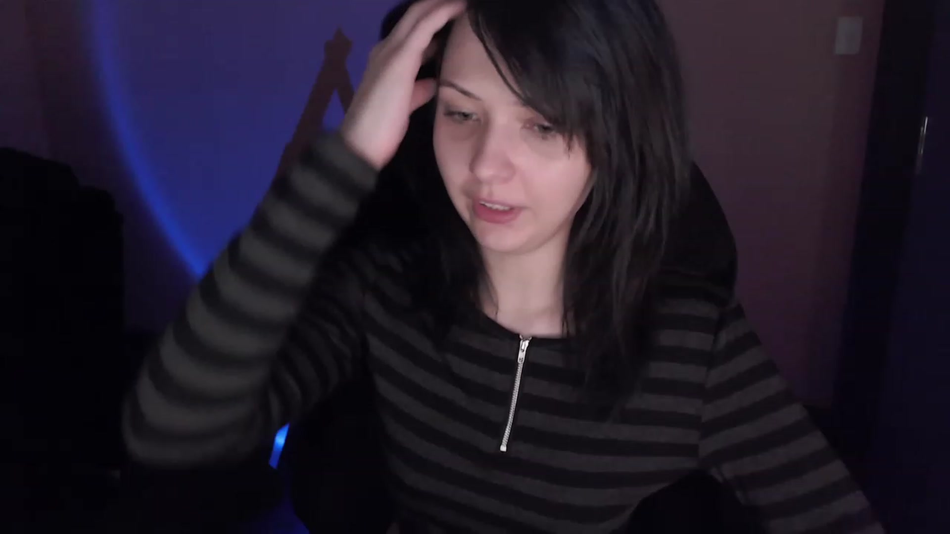 Gallery image thumbnail from RoomToAvoid's myfreecams stream on, 02/21/2023, 01:09 image 5 of 20