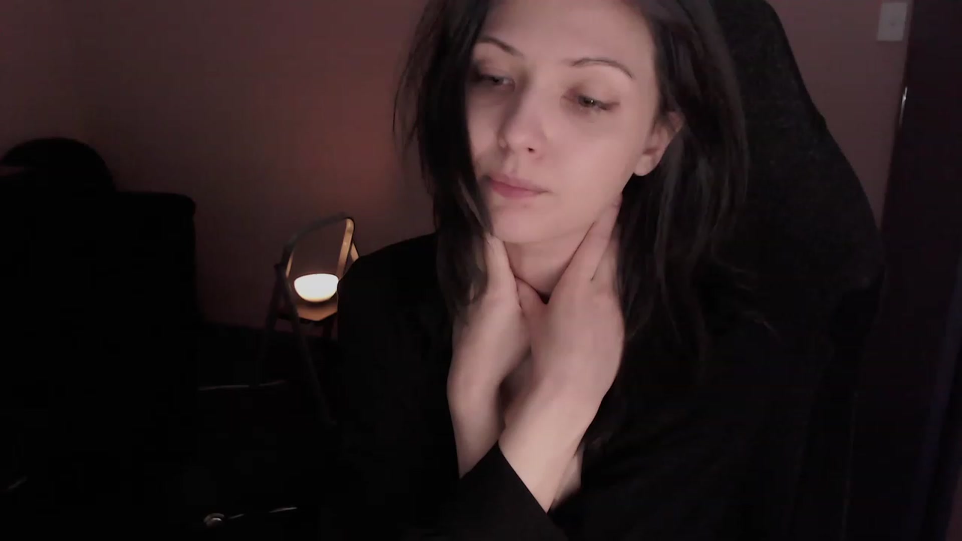 Gallery image thumbnail from RoomToAvoid's myfreecams stream on, 02/23/2023, 24:06 image 7 of 20