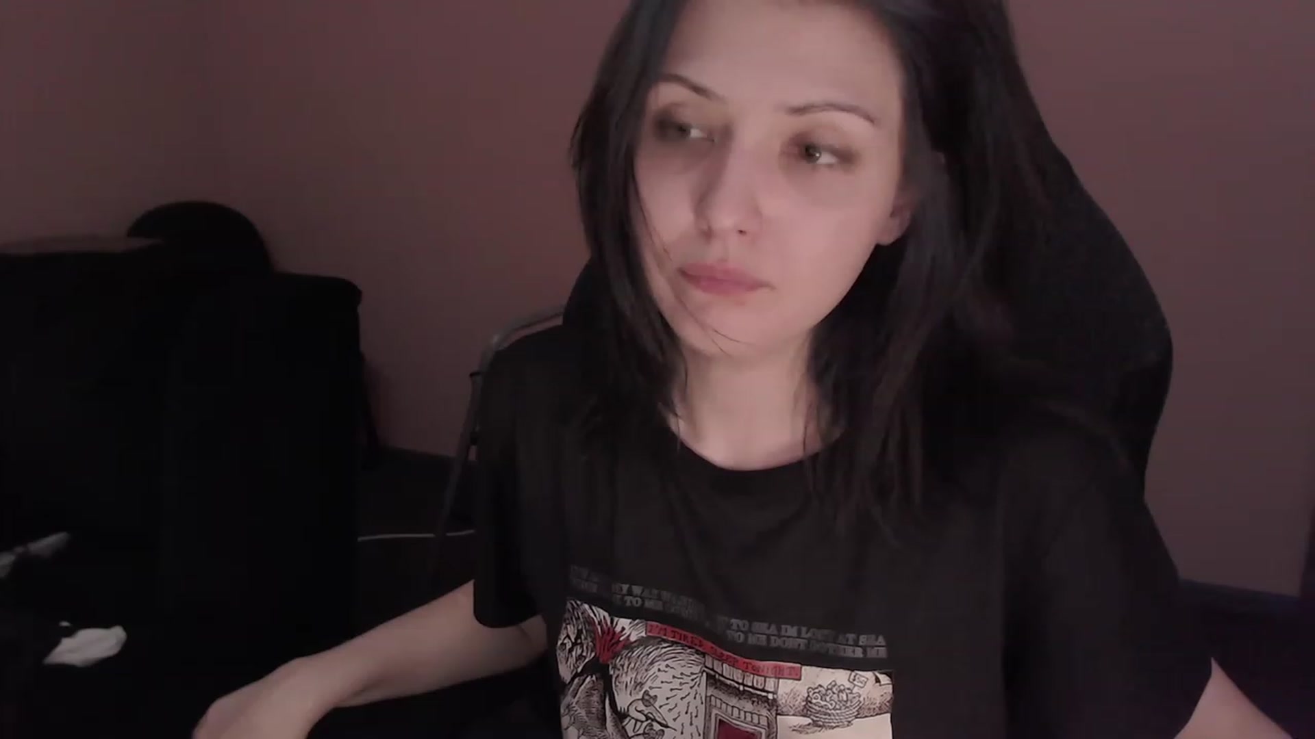 Gallery image thumbnail from RoomToAvoid's myfreecams stream on, 02/23/2023, 06:32 image 12 of 20