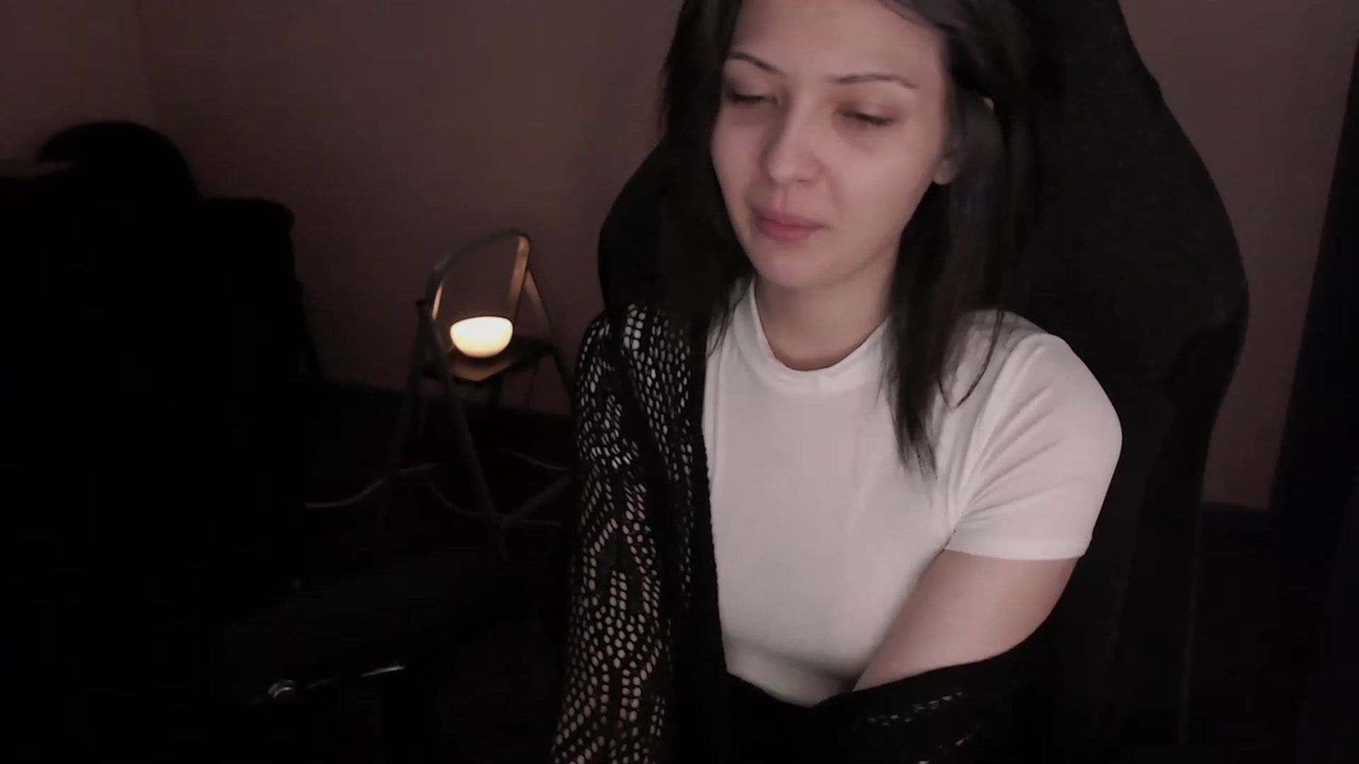 Gallery image thumbnail from RoomToAvoid's myfreecams stream on, 02/23/2023, 22:47 image 12 of 20