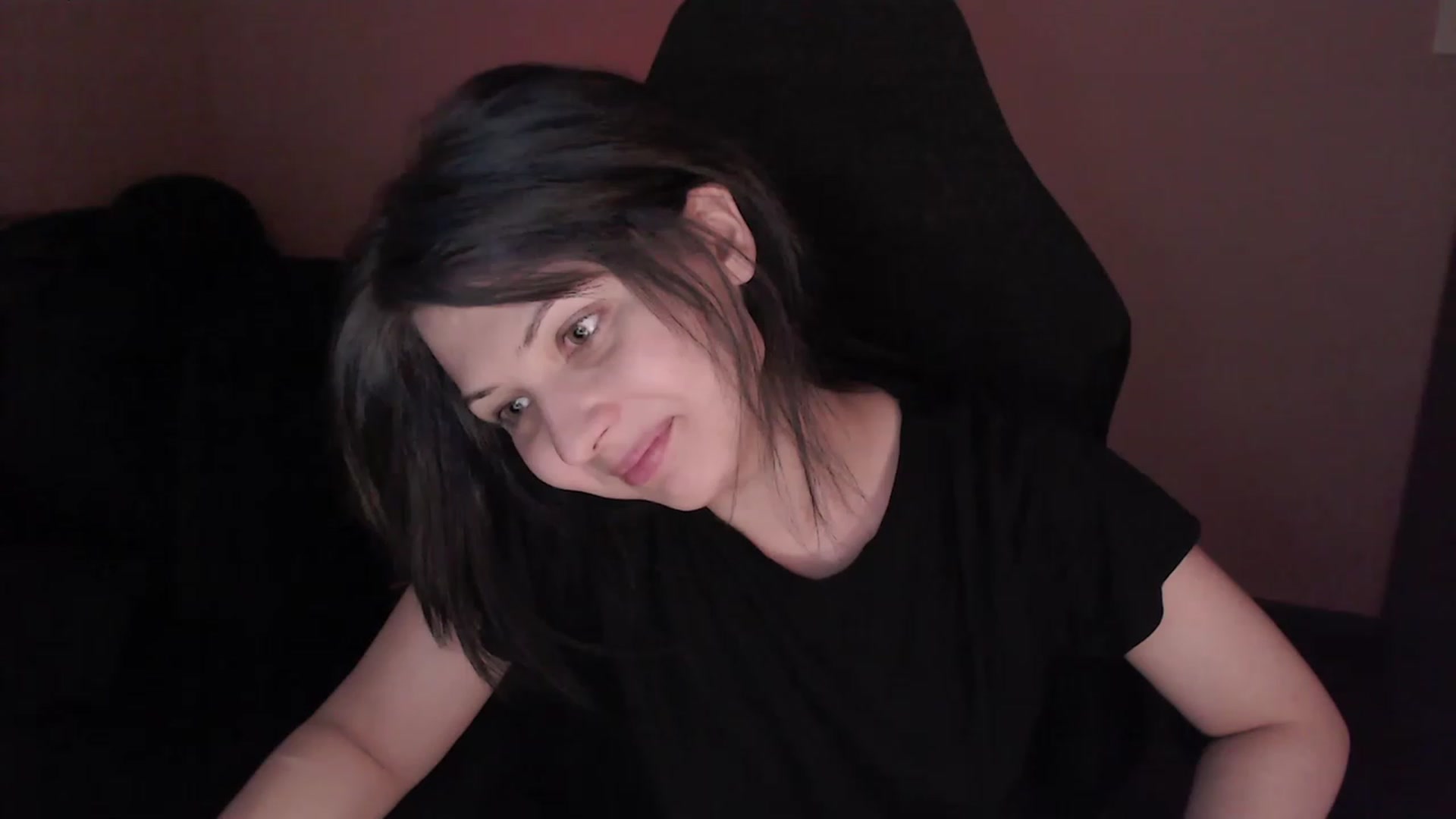 Gallery image thumbnail from RoomToAvoid's myfreecams stream on, 02/25/2023, 05:56 image 1 of 20