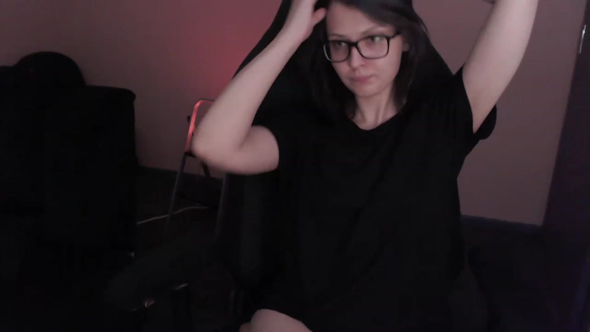 Gallery image thumbnail from RoomToAvoid's myfreecams stream on, 02/25/2023, 05:56 image 9 of 20