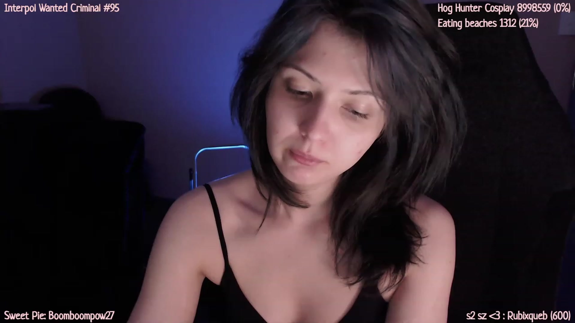 Gallery image thumbnail from RoomToAvoid's myfreecams stream on, 02/26/2023, 05:39 image 15 of 20