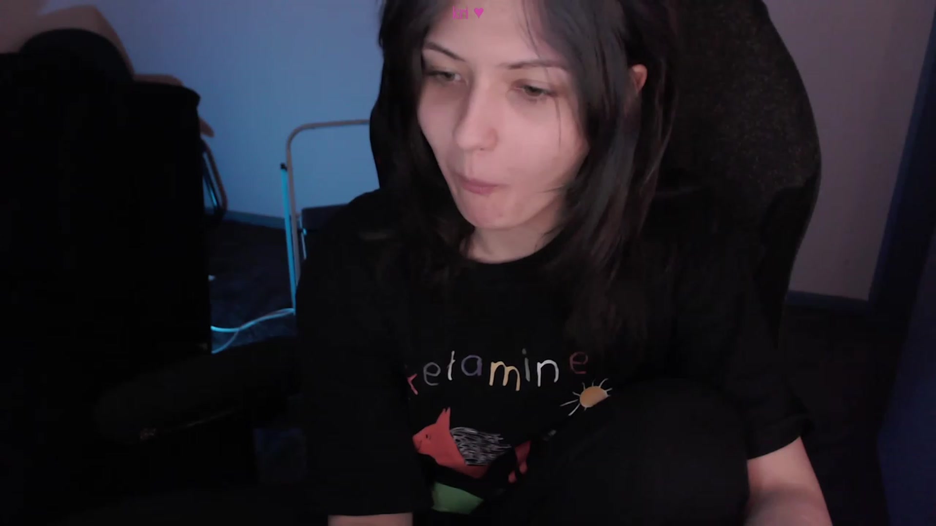 Gallery image thumbnail from RoomToAvoid's myfreecams stream on, 03/02/2023, 03:50 image 14 of 20