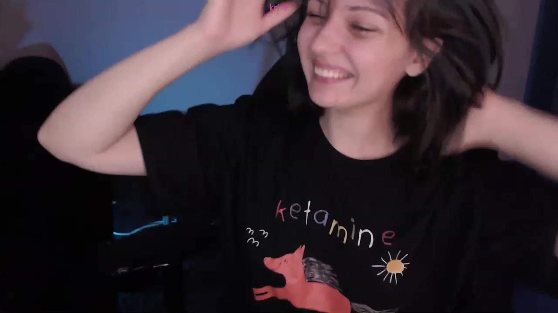 Gallery image thumbnail from RoomToAvoid's myfreecams stream on, 03/02/2023, 03:50 image 8 of 20