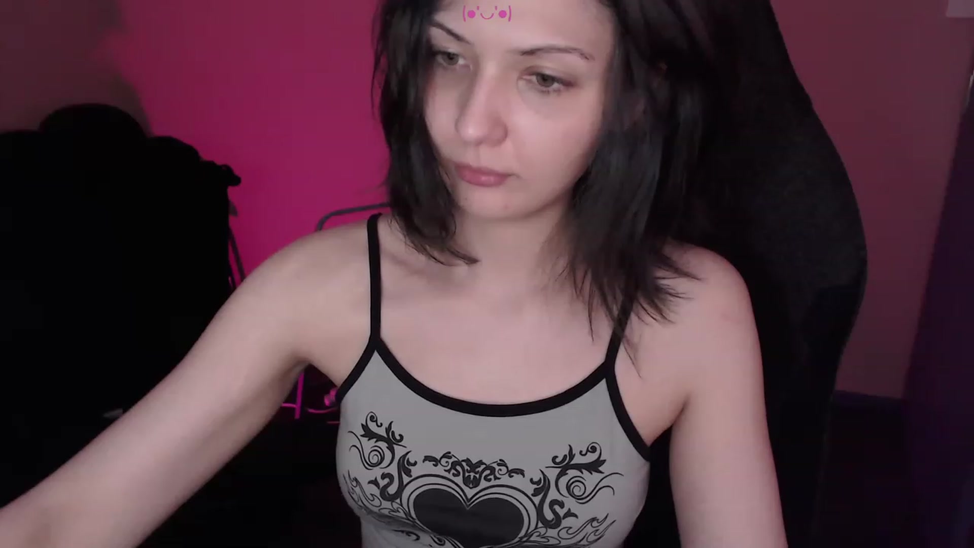 Gallery image thumbnail from RoomToAvoid's myfreecams stream on, 03/04/2023, 06:16 image 4 of 20