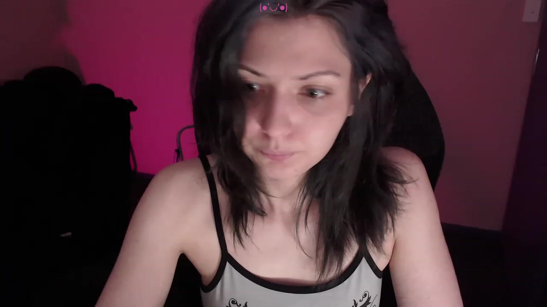 Gallery image thumbnail from RoomToAvoid's myfreecams stream on, 03/04/2023, 06:16 image 11 of 20