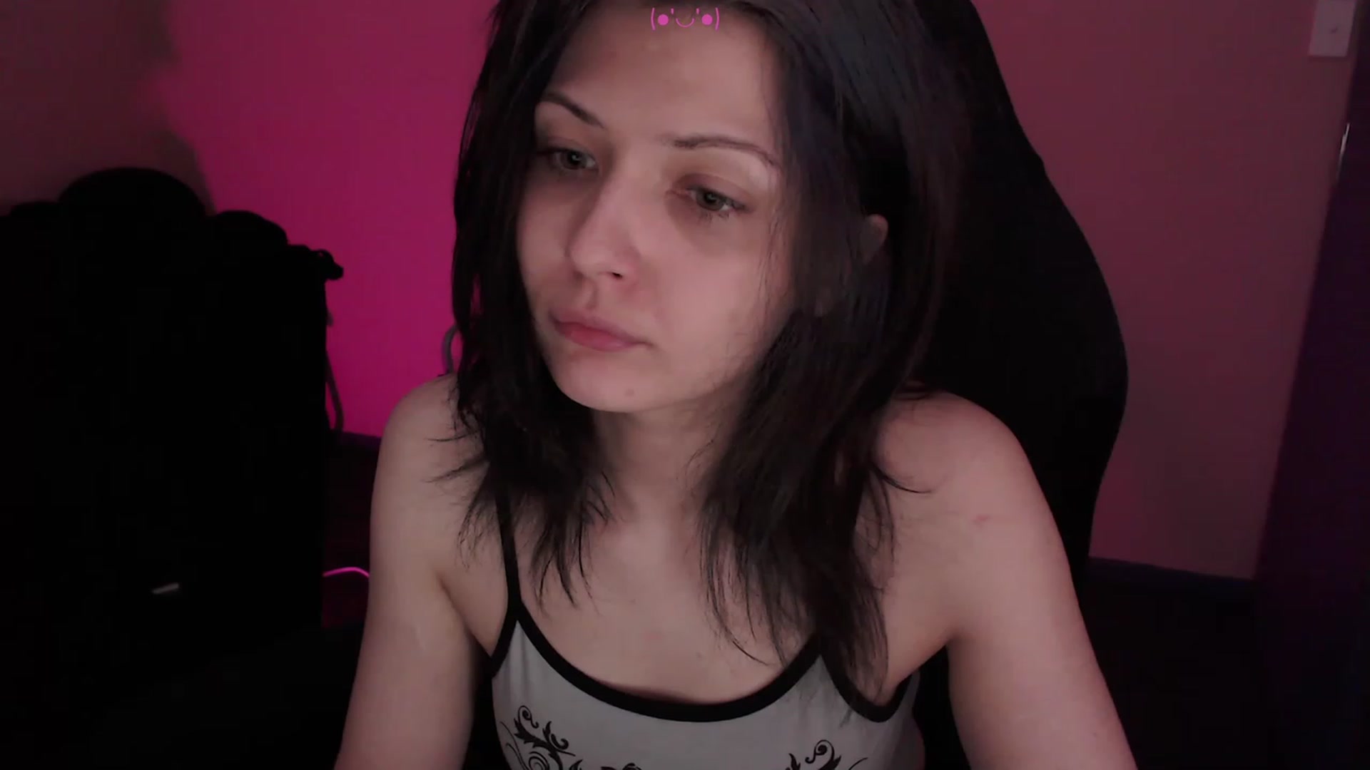 Gallery image thumbnail from RoomToAvoid's myfreecams stream on, 03/04/2023, 06:16 image 12 of 20