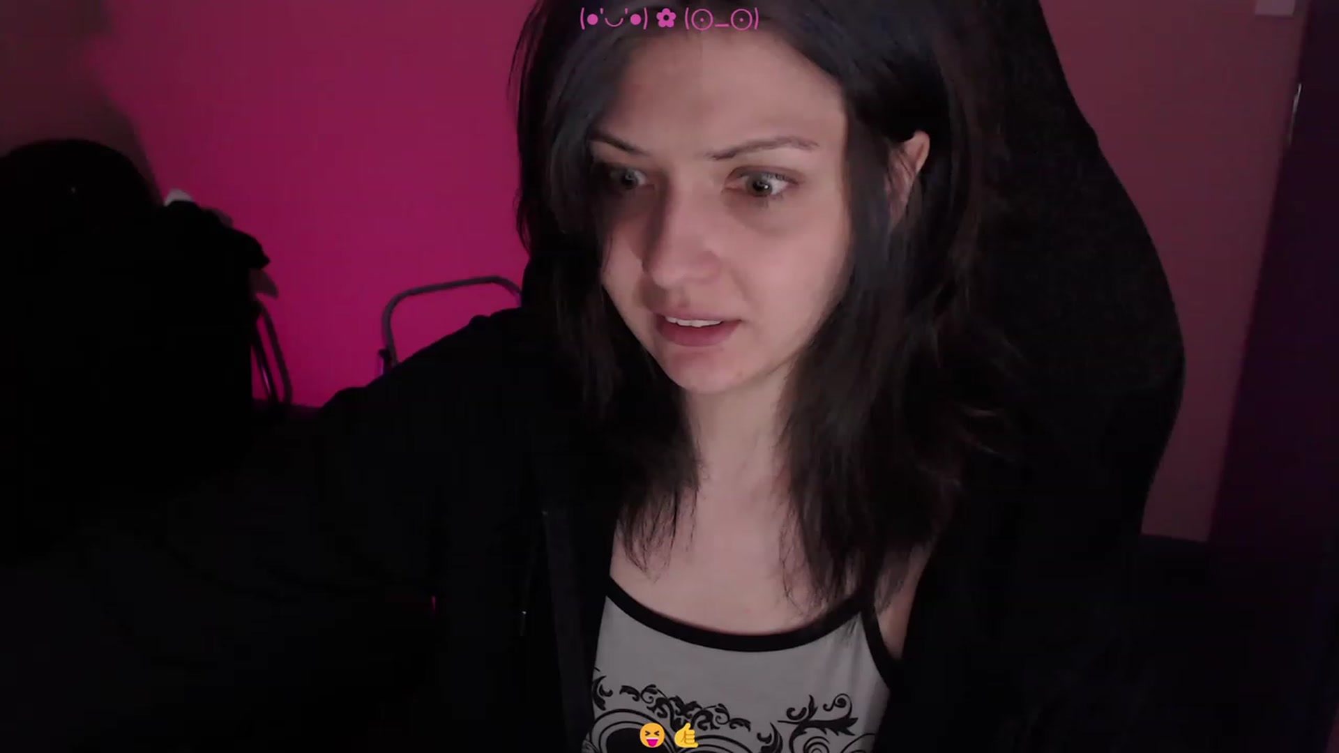 Gallery image thumbnail from RoomToAvoid's myfreecams stream on, 03/04/2023, 07:49 image 18 of 20