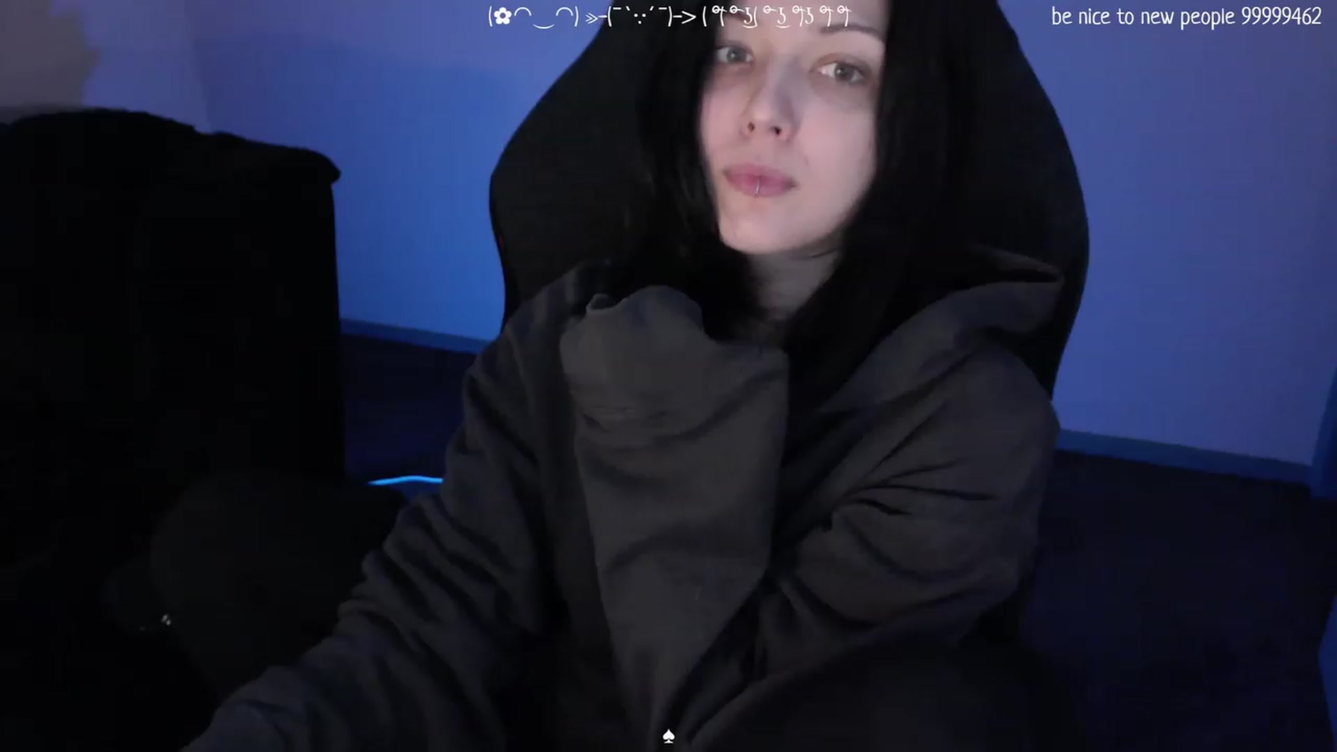 Gallery image thumbnail from RoomToAvoid's myfreecams stream on, 03/10/2023, 02:58 image 13 of 20