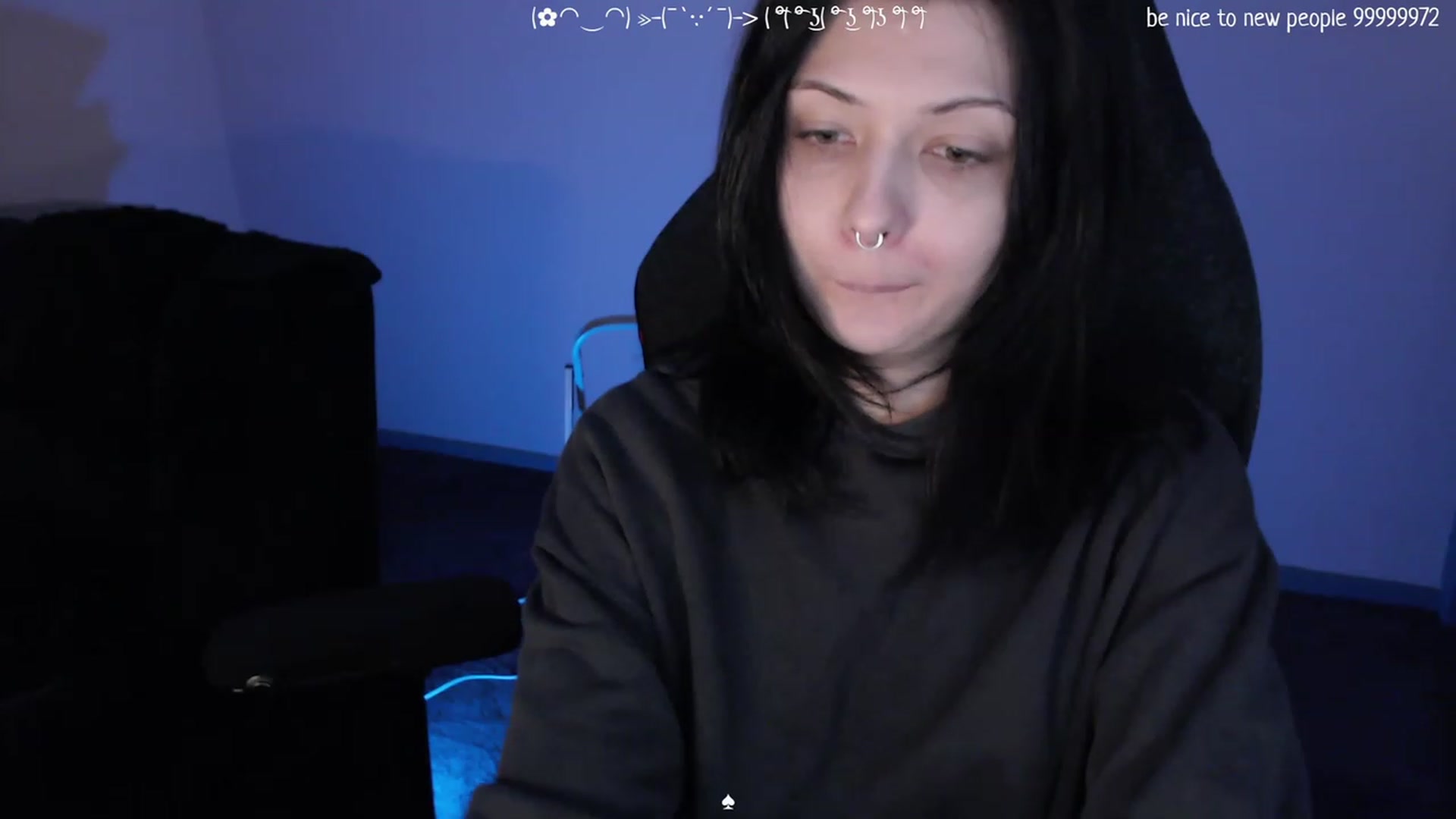 Gallery image thumbnail from RoomToAvoid's myfreecams stream on, 03/10/2023, 02:58 image 10 of 20