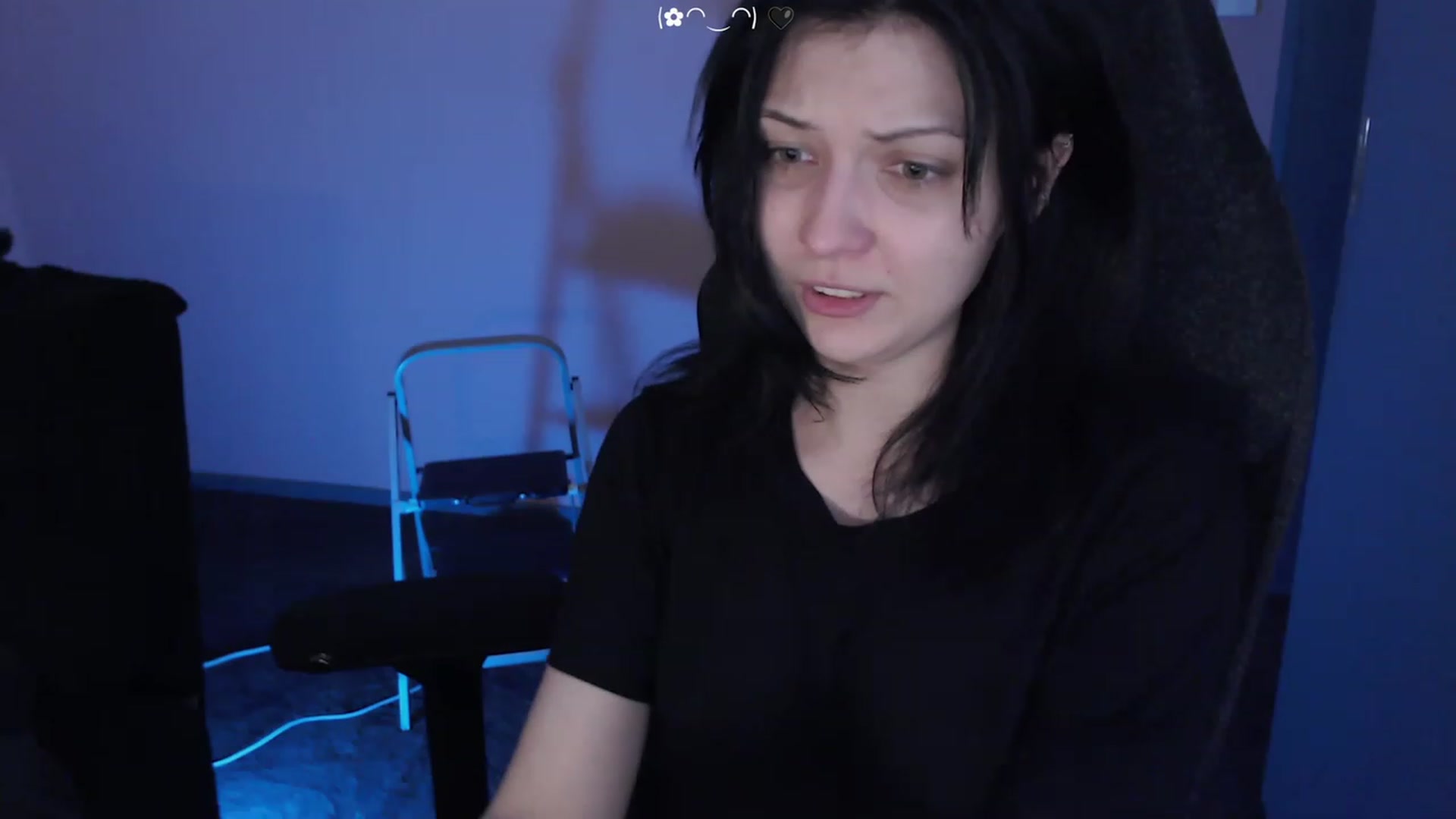 Gallery image thumbnail from RoomToAvoid's myfreecams stream on, 03/10/2023, 07:03 image 15 of 20