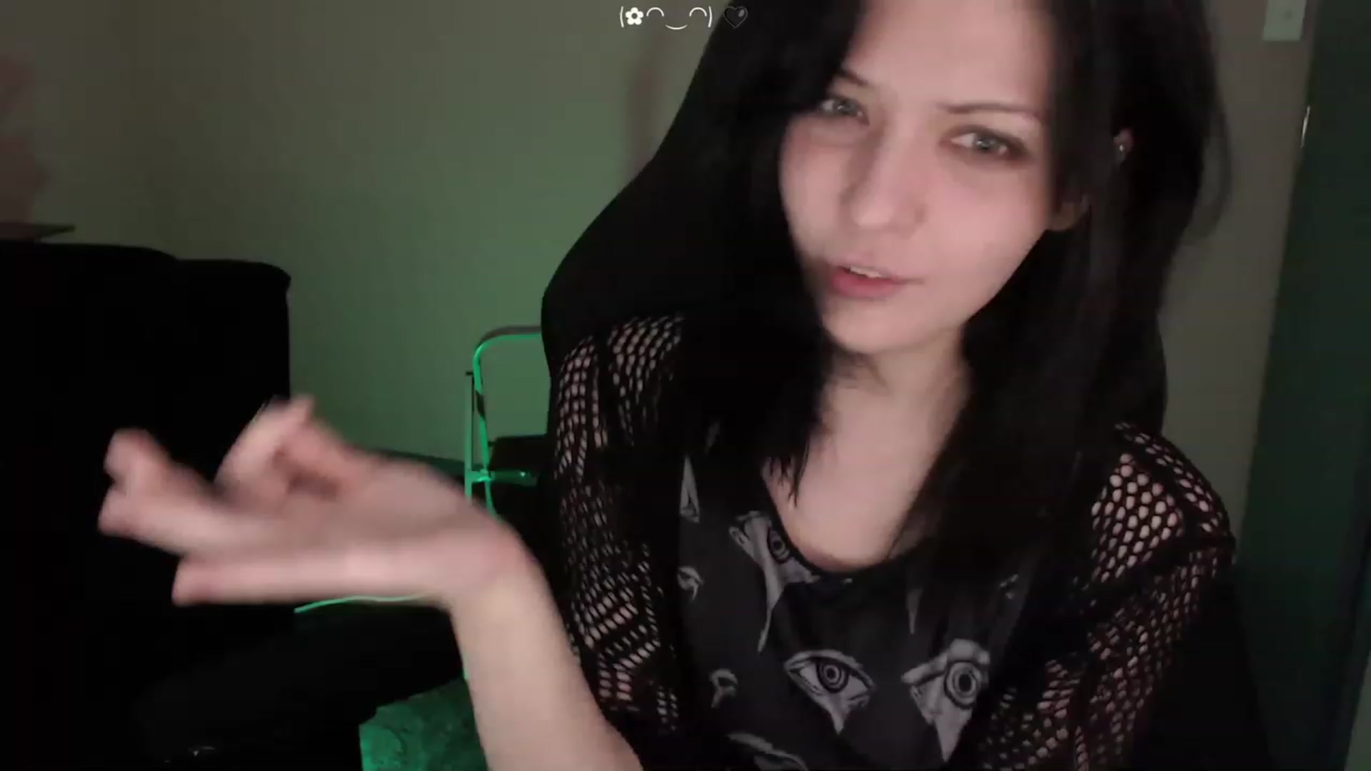 Gallery image thumbnail from RoomToAvoid's myfreecams stream on, 03/11/2023, 01:39 image 3 of 20