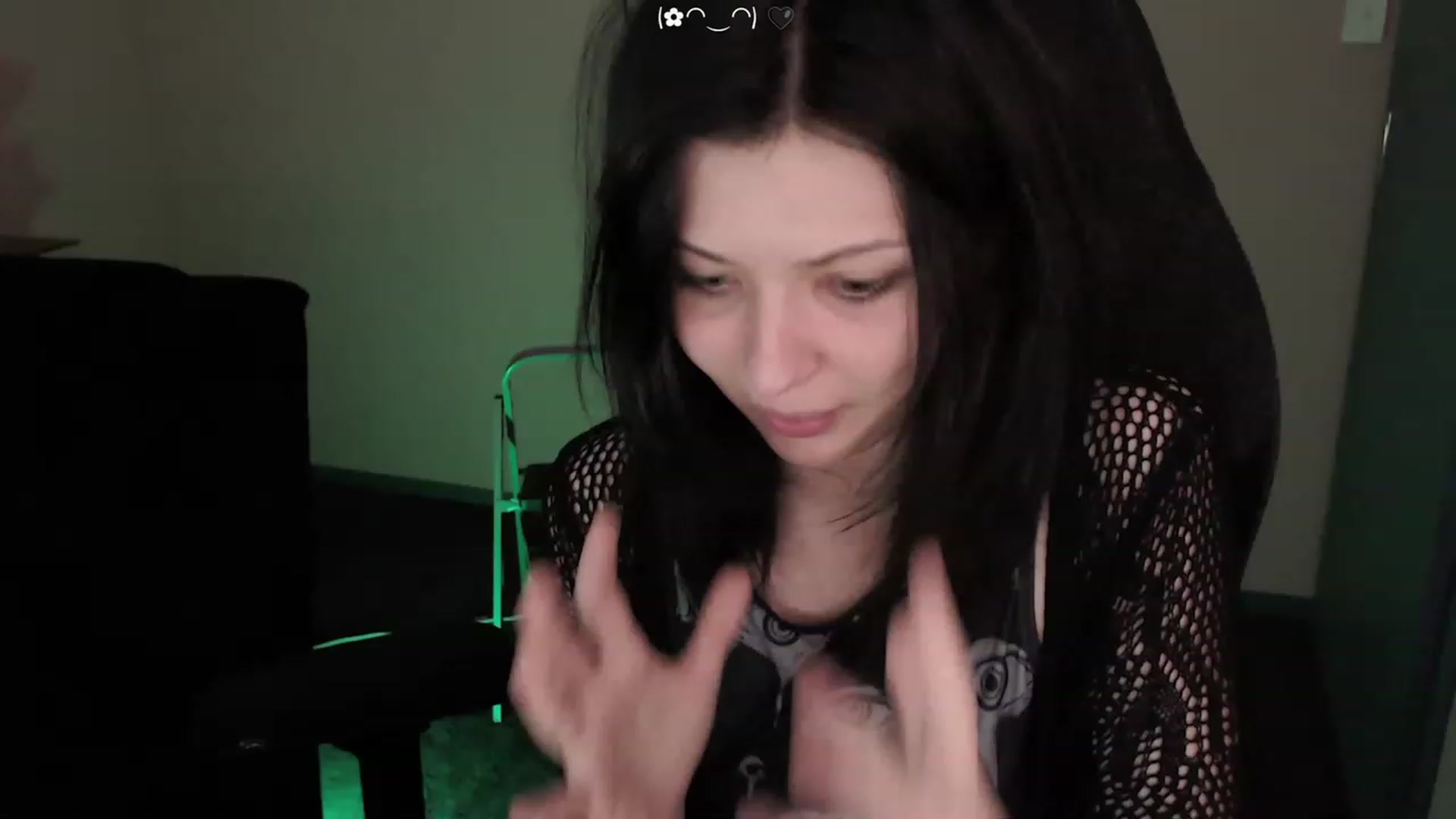 Gallery image thumbnail from RoomToAvoid's myfreecams stream on, 03/11/2023, 01:39 image 1 of 20