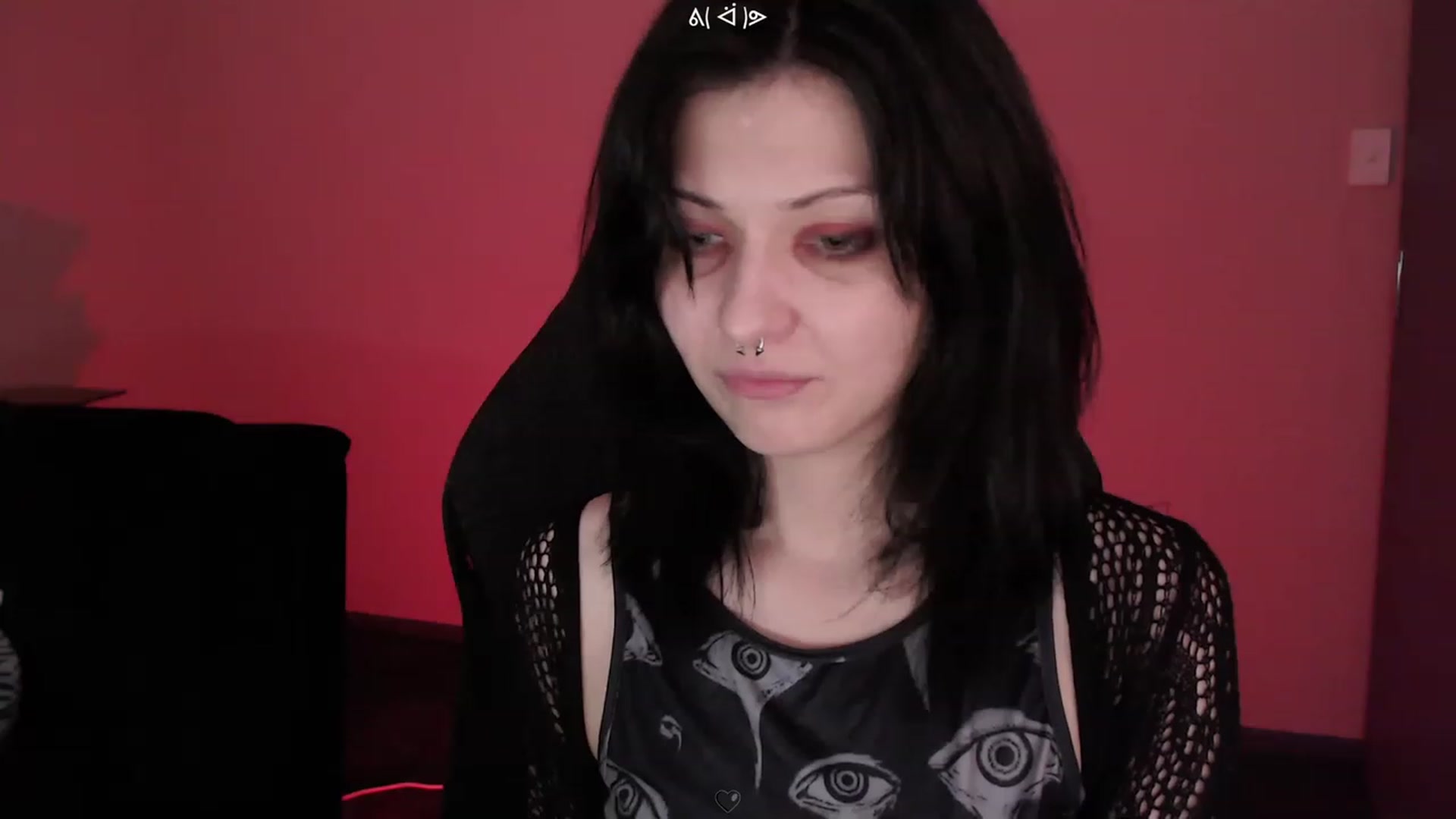 Gallery image thumbnail from RoomToAvoid's myfreecams stream on, 03/11/2023, 03:40 image 8 of 20