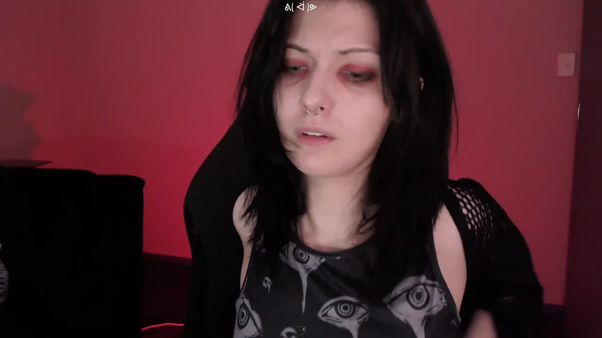 Gallery image thumbnail from RoomToAvoid's myfreecams stream on, 03/11/2023, 03:40 image 9 of 20