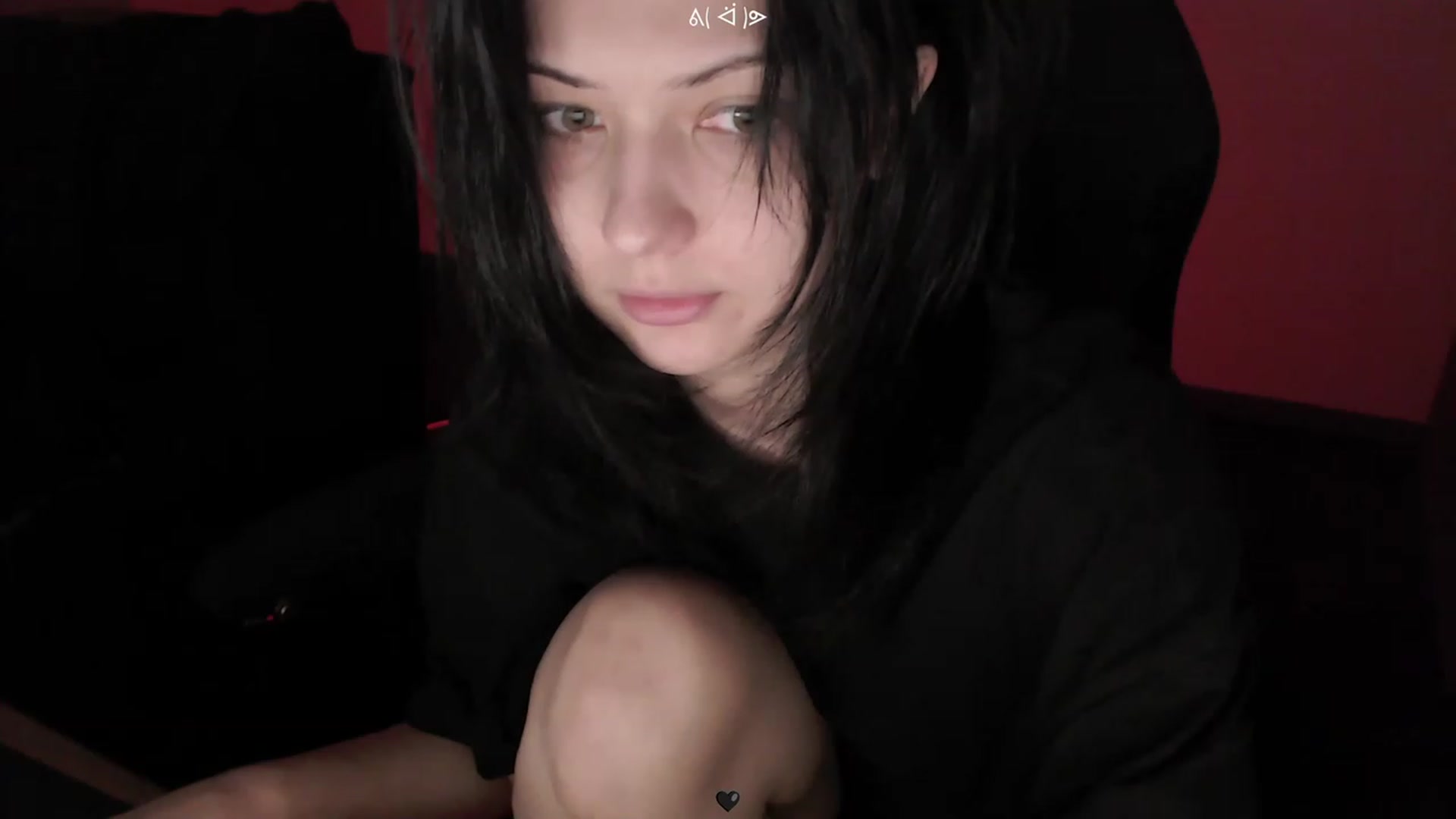 Gallery image thumbnail from RoomToAvoid's myfreecams stream on, 03/13/2023, 05:02 image 17 of 20