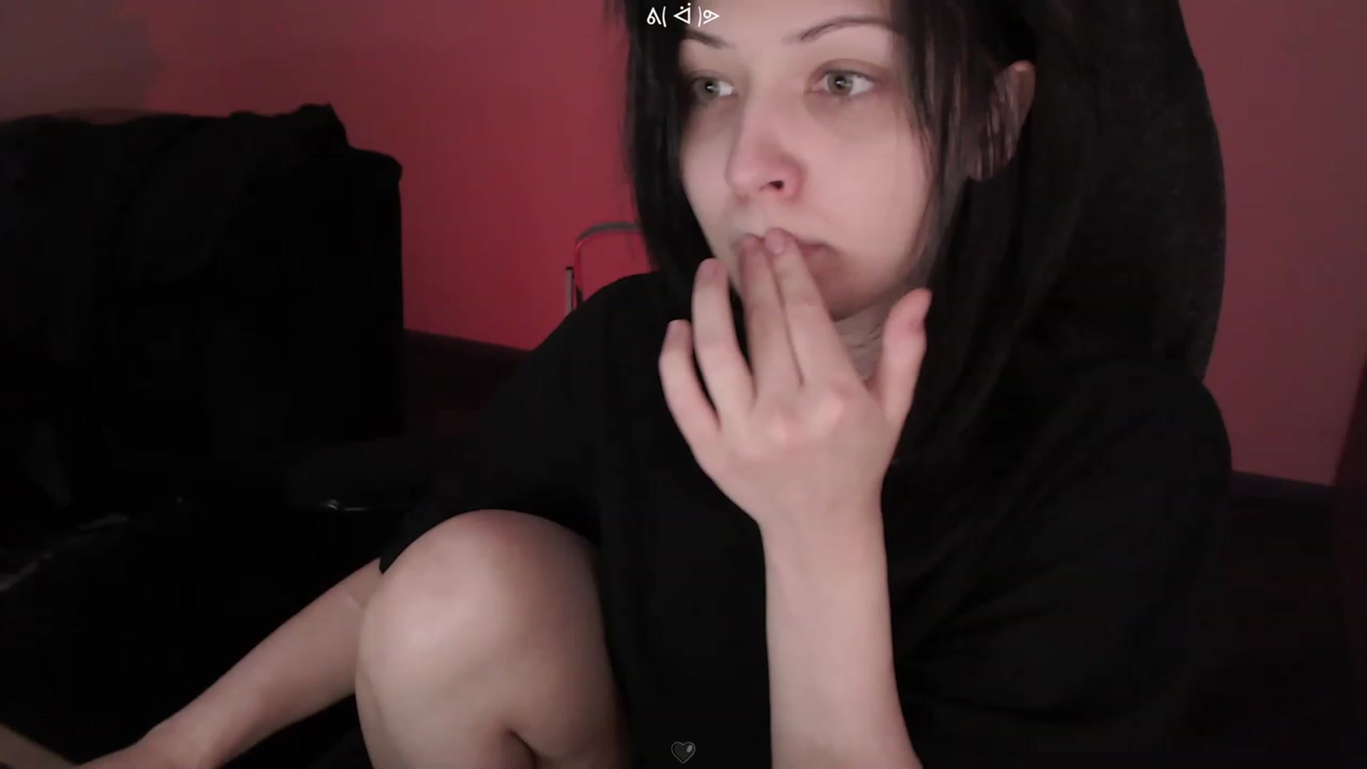 Gallery image thumbnail from RoomToAvoid's myfreecams stream on, 03/13/2023, 05:02 image 3 of 20