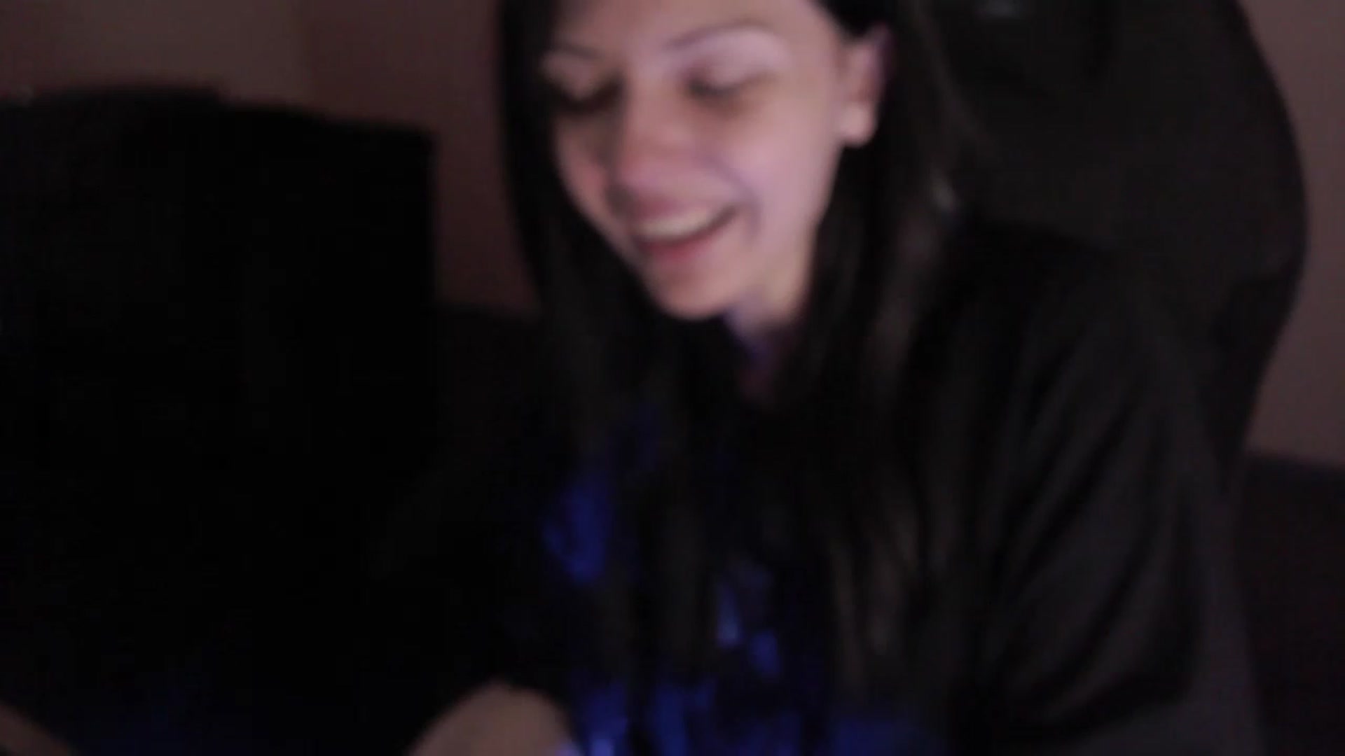 Gallery image thumbnail from RoomToAvoid's myfreecams stream on, 03/15/2023, 06:30 image 17 of 20