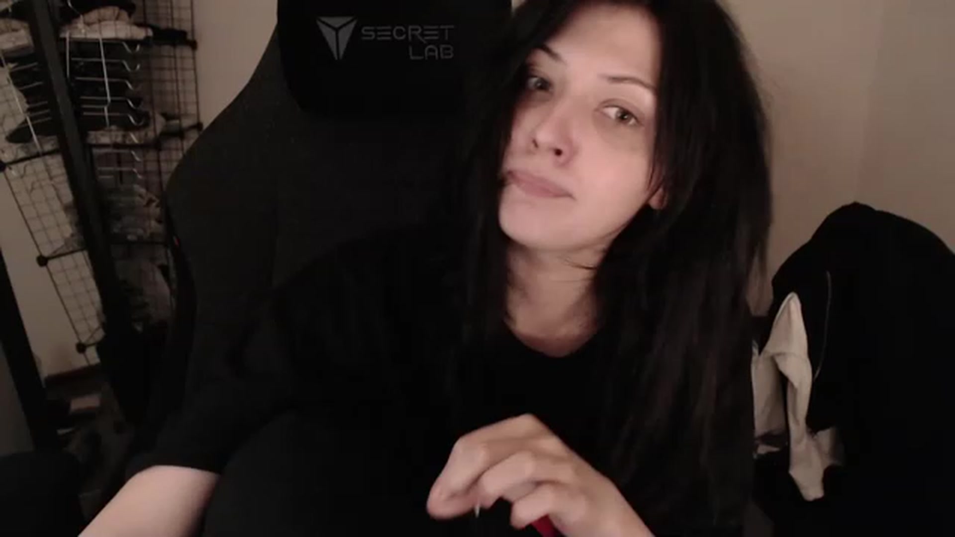 Gallery image thumbnail from RoomToAvoid's myfreecams stream on, 03/21/2023, 04:15 image 5 of 20