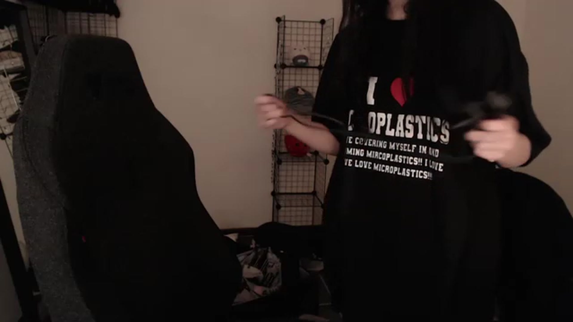 Gallery image thumbnail from RoomToAvoid's myfreecams stream on, 03/21/2023, 04:15 image 6 of 20