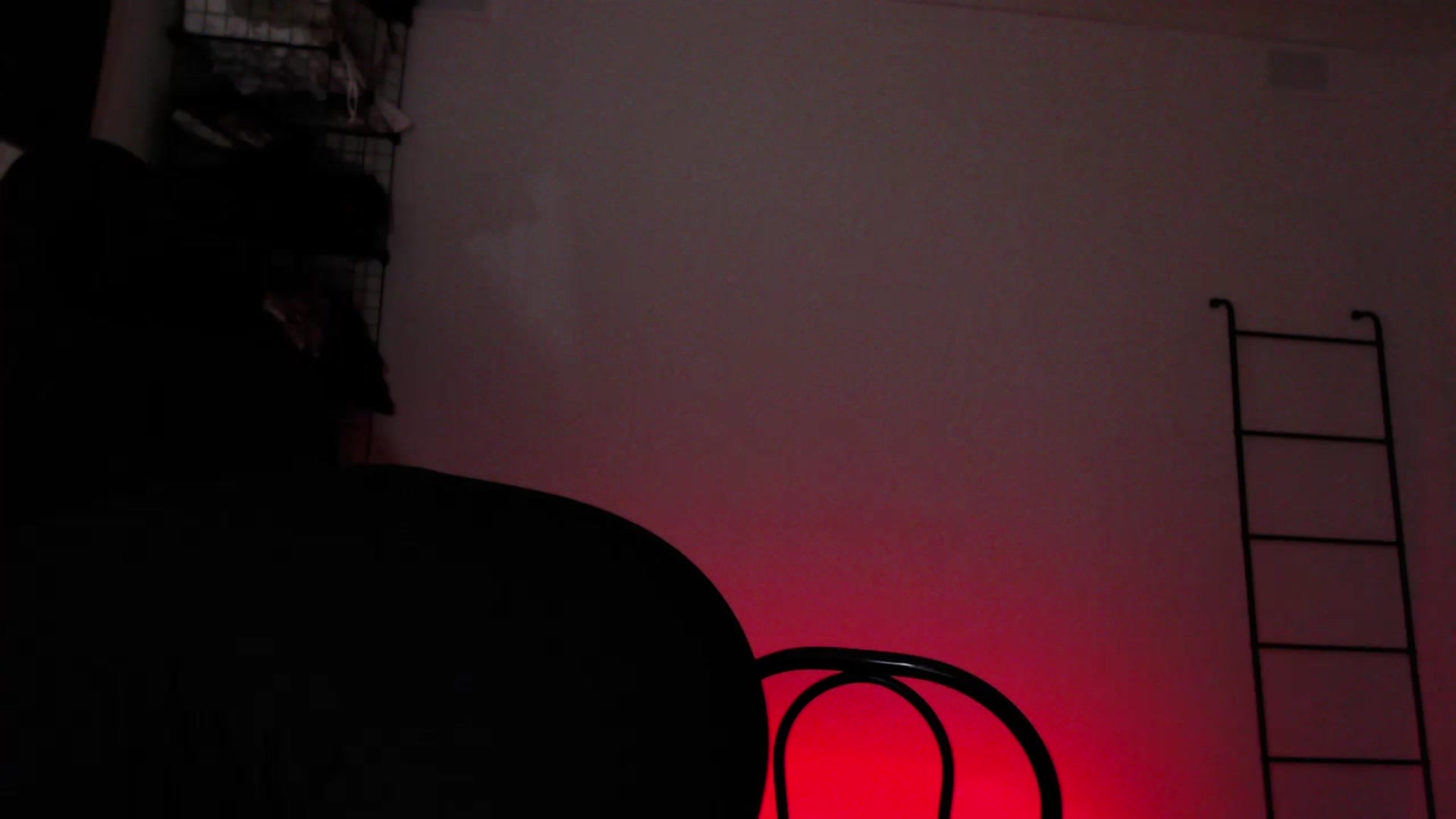 Gallery image thumbnail from RoomToAvoid's myfreecams stream on, 04/07/2023, 04:11 image 1 of 20