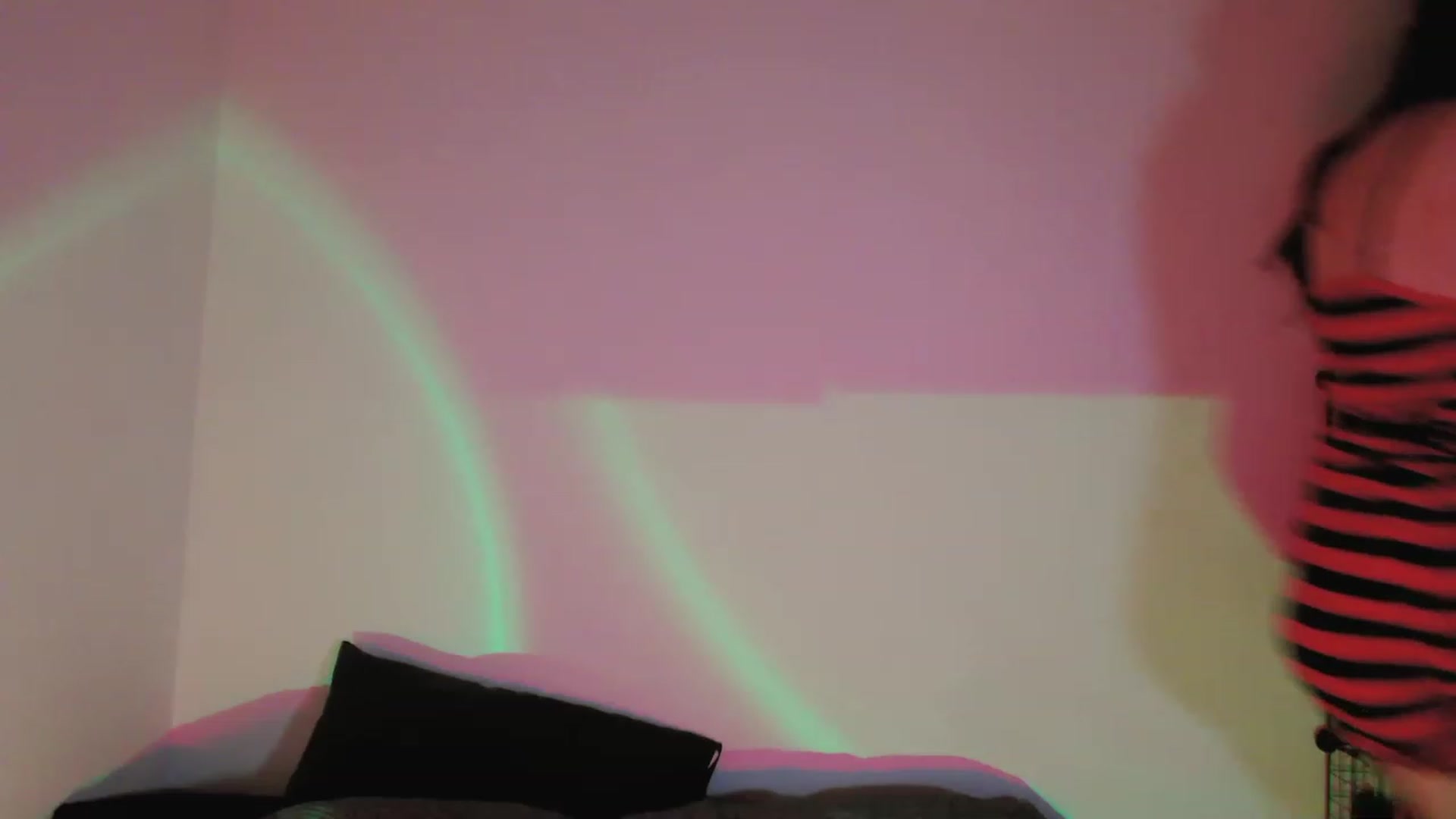 Gallery image thumbnail from RoomToAvoid's myfreecams stream on, 04/19/2023, 04:59 image 5 of 20