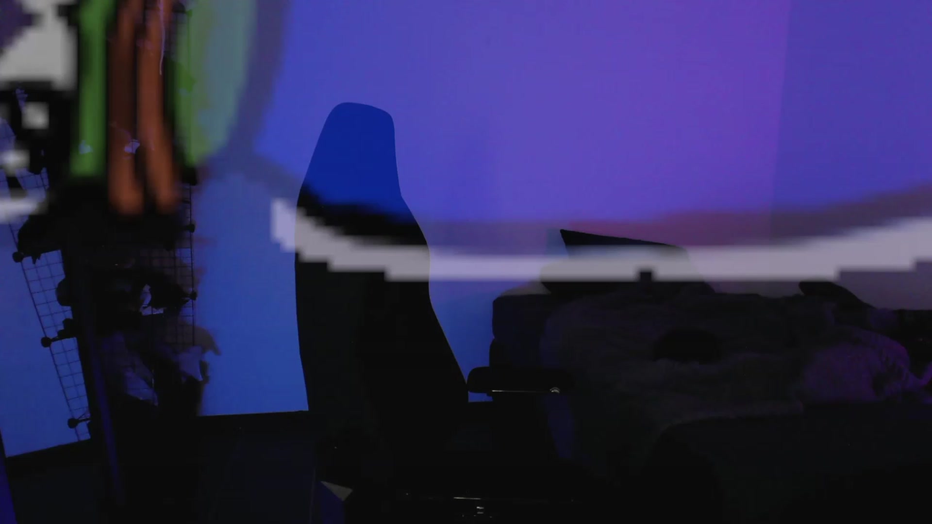 Gallery image thumbnail from RoomToAvoid's myfreecams stream on, 04/22/2023, 04:08 image 20 of 20