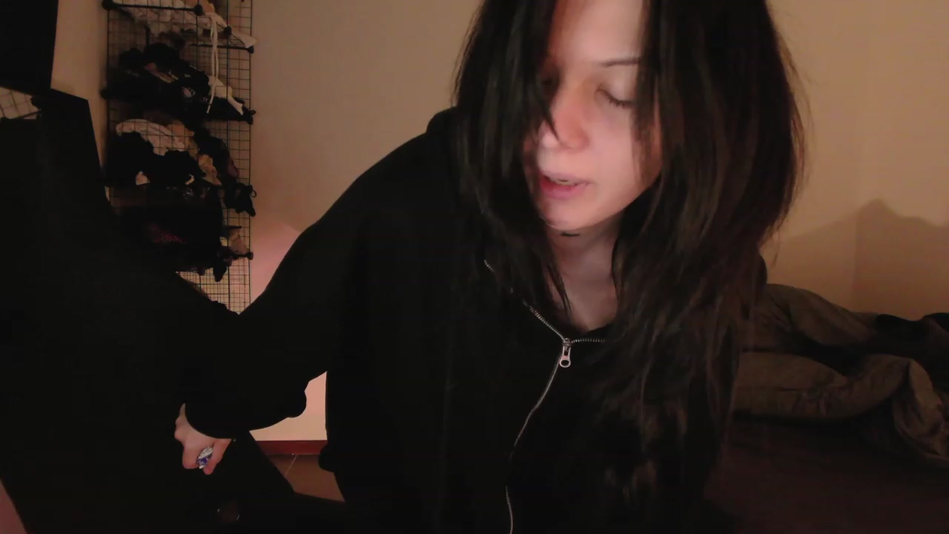Gallery image thumbnail from RoomToAvoid's myfreecams stream on, 05/03/2023, 23:06 image 3 of 20