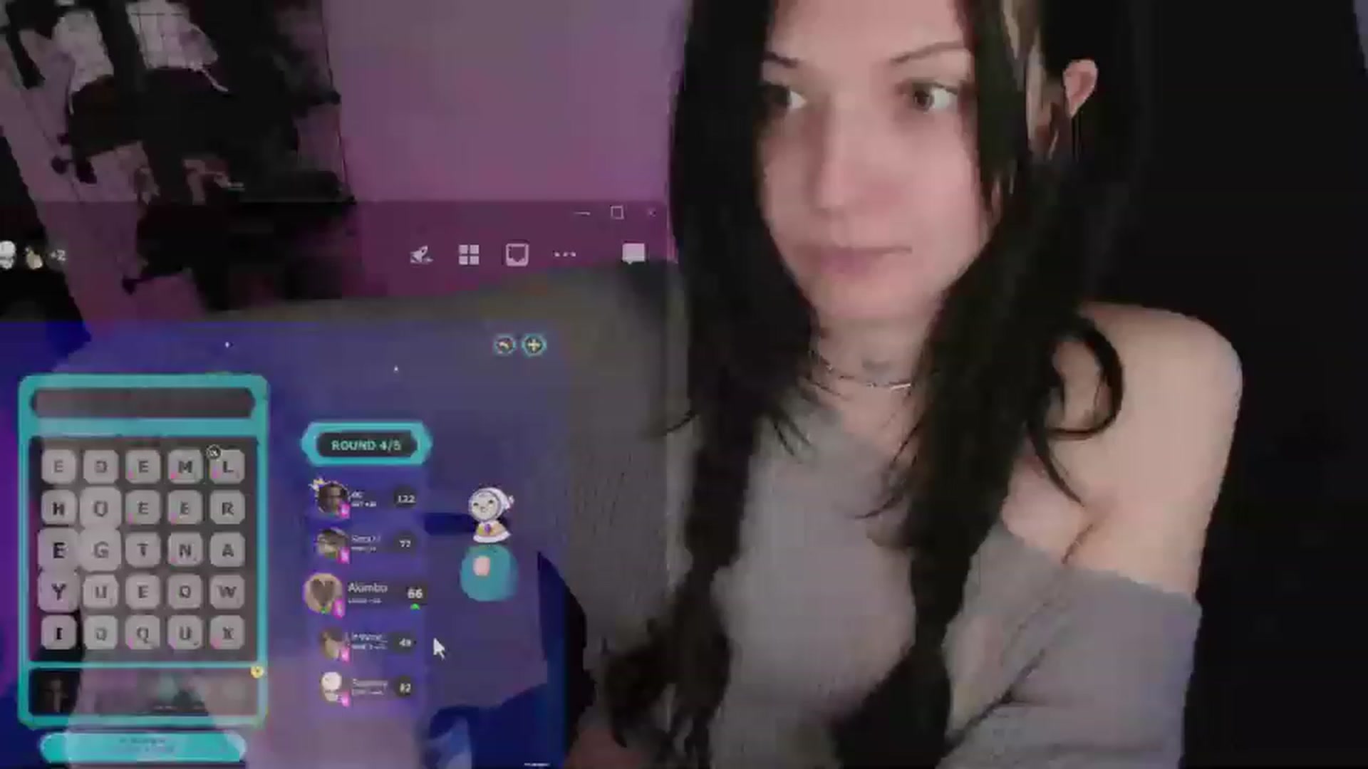 Gallery image thumbnail from RoomToAvoid's myfreecams stream on, 05/08/2023, 06:48 image 2 of 20