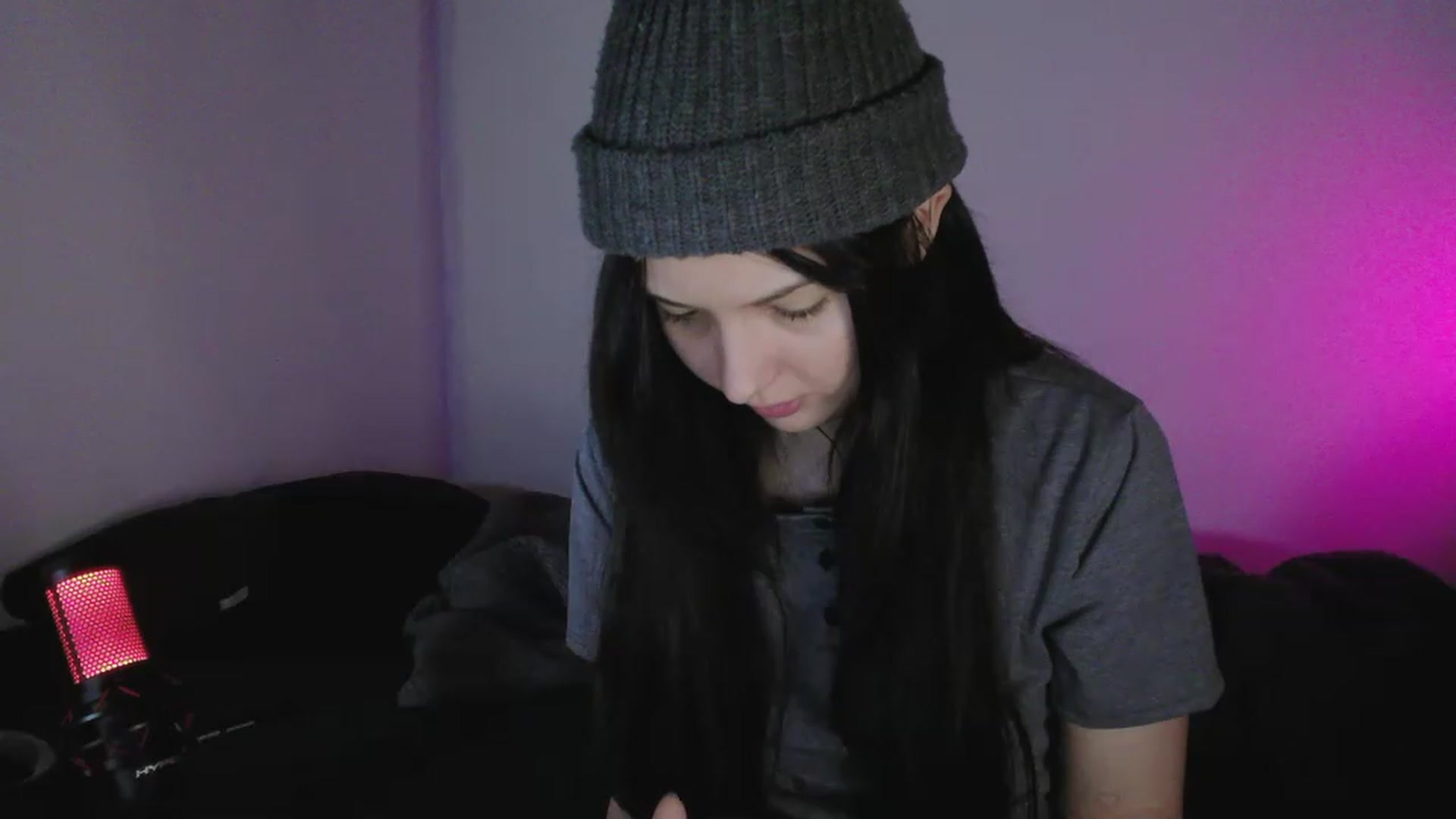 Gallery image thumbnail from RoomToAvoid's myfreecams stream on, 05/12/2023, 02:28 image 7 of 20