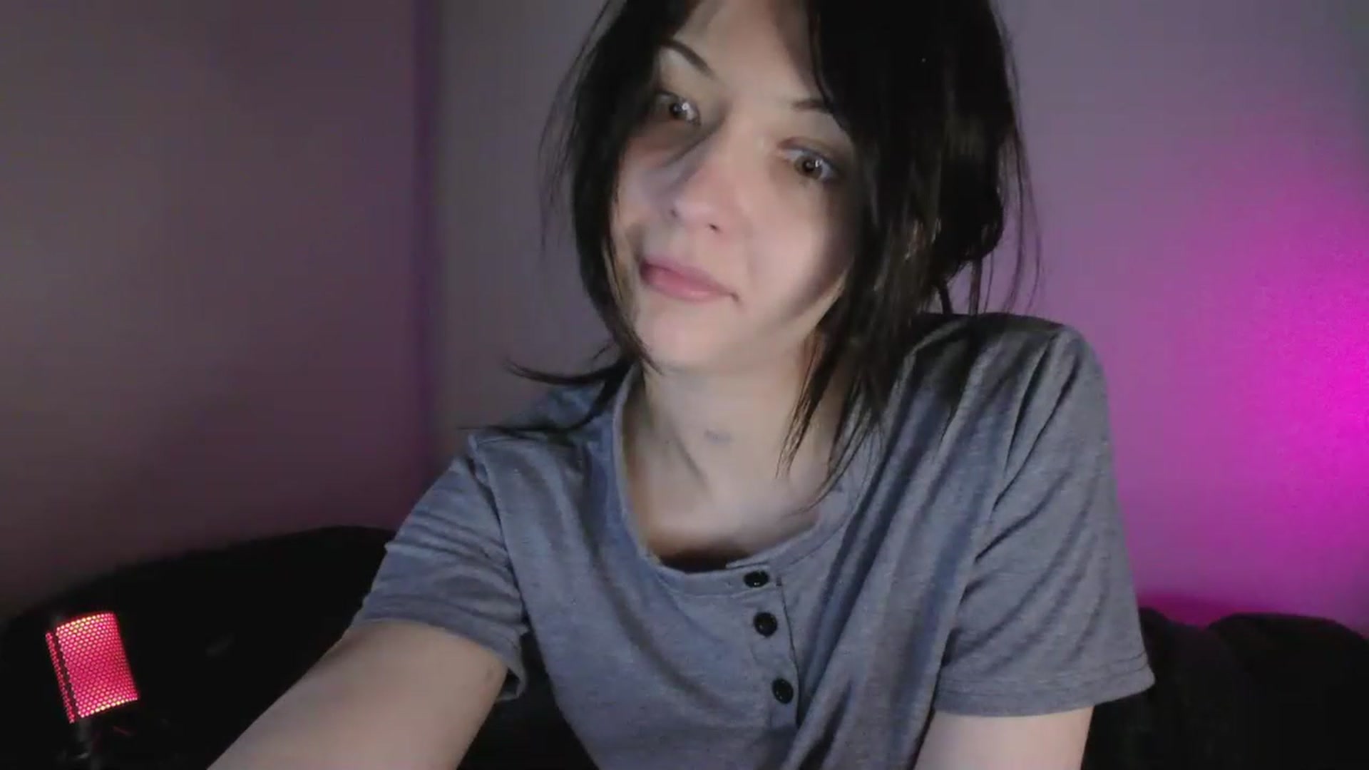 Gallery image thumbnail from RoomToAvoid's myfreecams stream on, 05/12/2023, 02:28 image 17 of 20