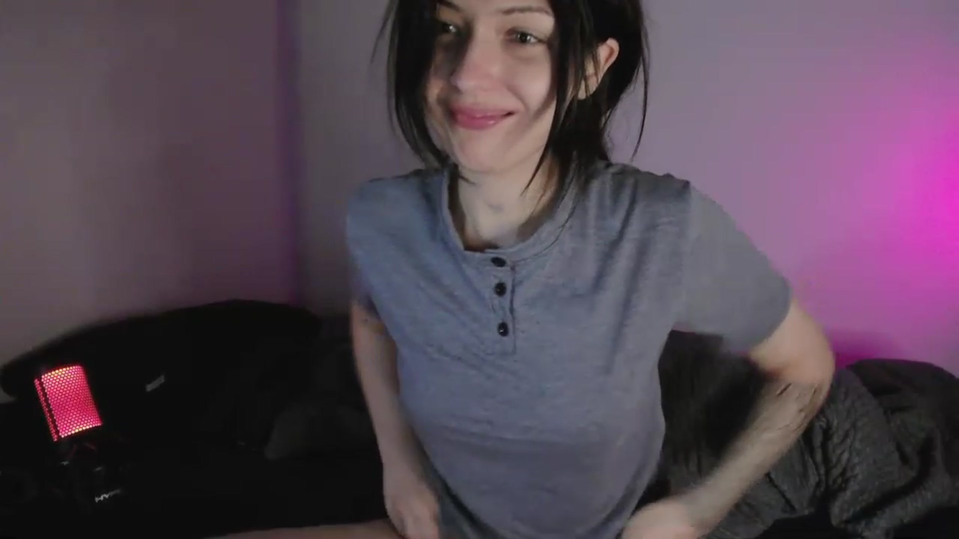 Gallery image thumbnail from RoomToAvoid's myfreecams stream on, 05/12/2023, 02:28 image 19 of 20