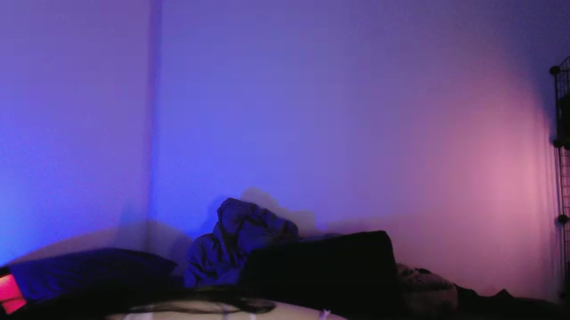 Gallery image thumbnail from RoomToAvoid's myfreecams stream on, 05/14/2023, 05:14 image 12 of 20