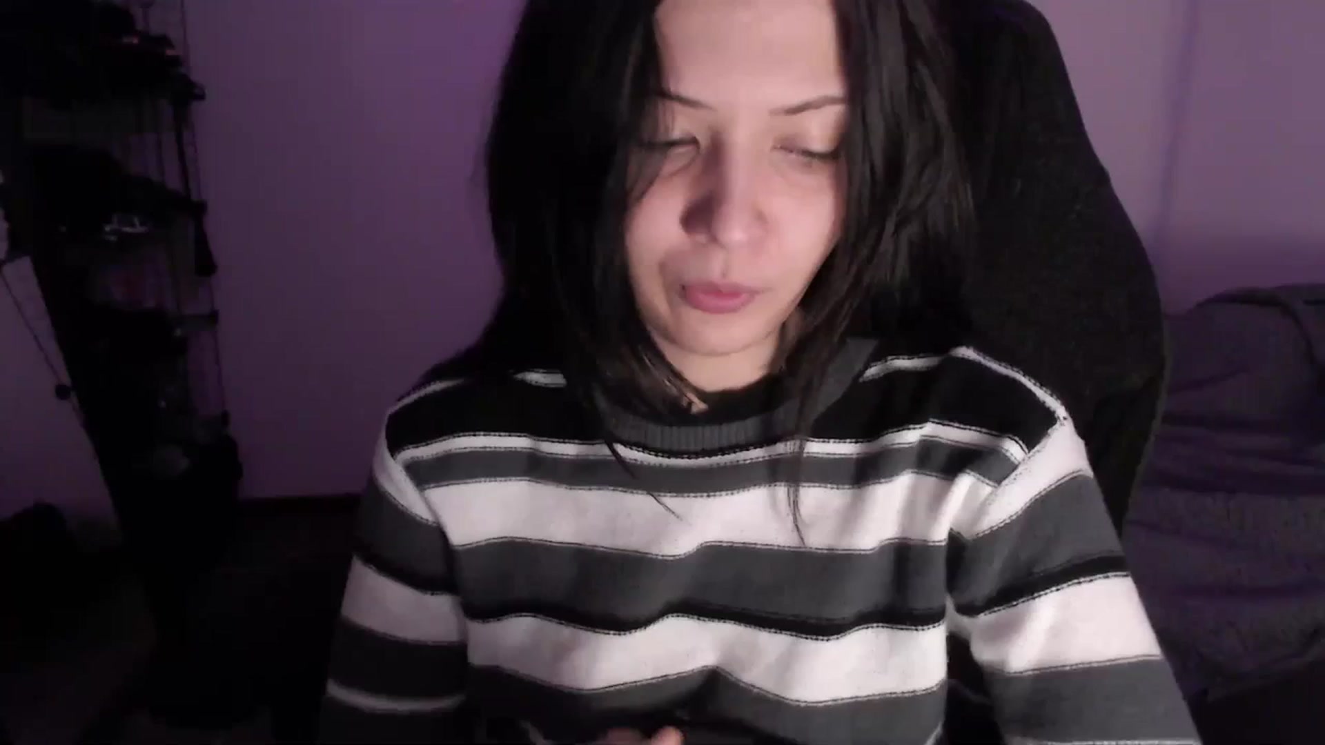 Gallery image thumbnail from RoomToAvoid's myfreecams stream on, 06/02/2023, 01:23 image 5 of 20