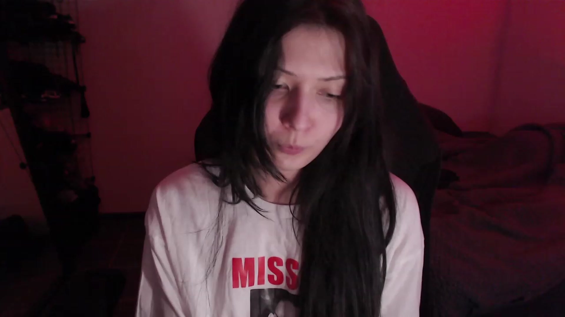 Gallery image thumbnail from RoomToAvoid's myfreecams stream on, 06/02/2023, 06:10 image 12 of 20
