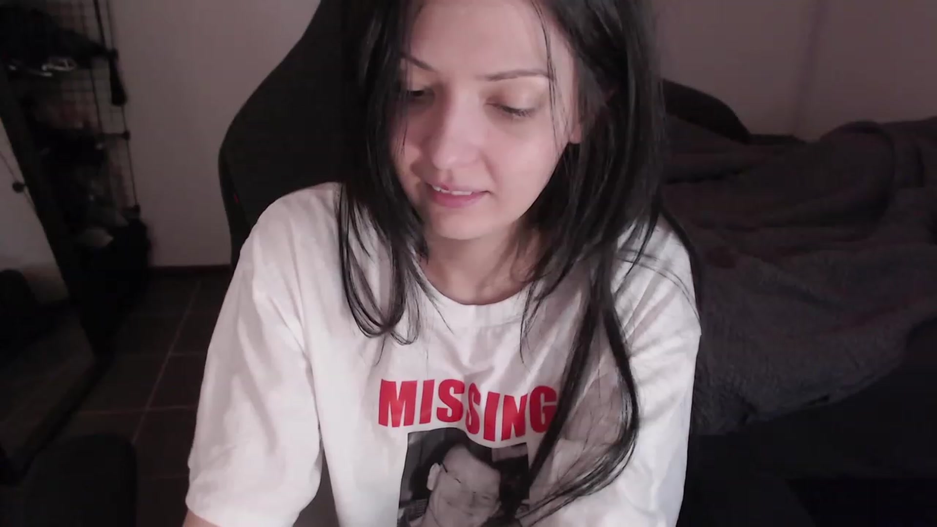 Gallery image thumbnail from RoomToAvoid's myfreecams stream on, 06/02/2023, 07:28 image 17 of 20