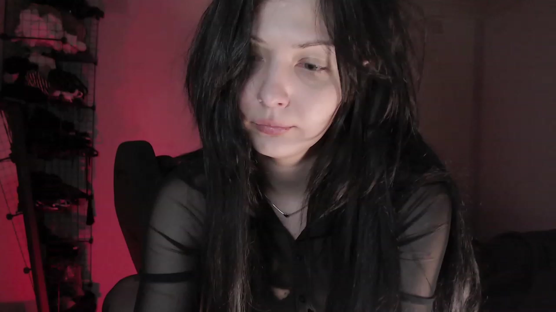 Gallery image thumbnail from RoomToAvoid's myfreecams stream on, 06/04/2023, 03:26 image 16 of 20