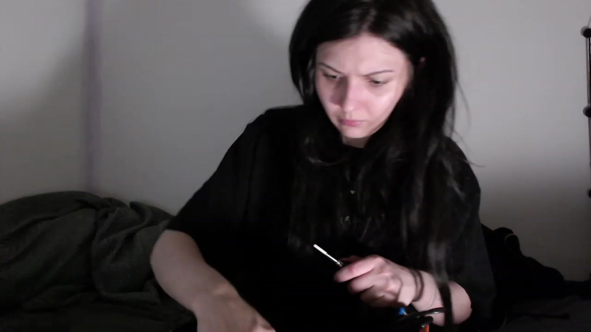 Gallery image thumbnail from RoomToAvoid's myfreecams stream on, 06/06/2023, 05:05 image 8 of 20