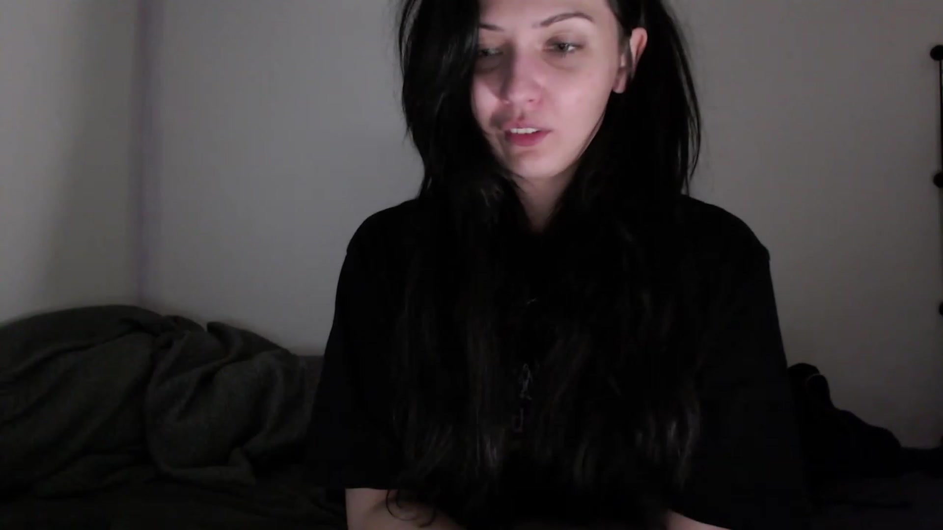 Gallery image thumbnail from RoomToAvoid's myfreecams stream on, 06/06/2023, 05:05 image 13 of 20