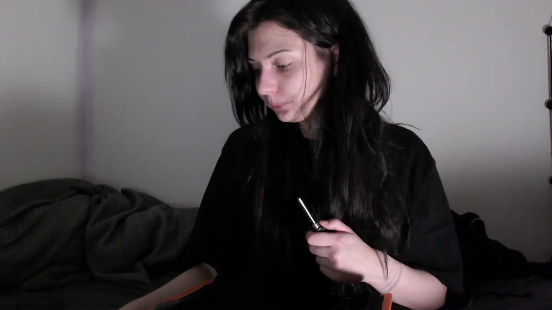 Gallery image thumbnail from RoomToAvoid's myfreecams stream on, 06/06/2023, 05:05 image 9 of 20
